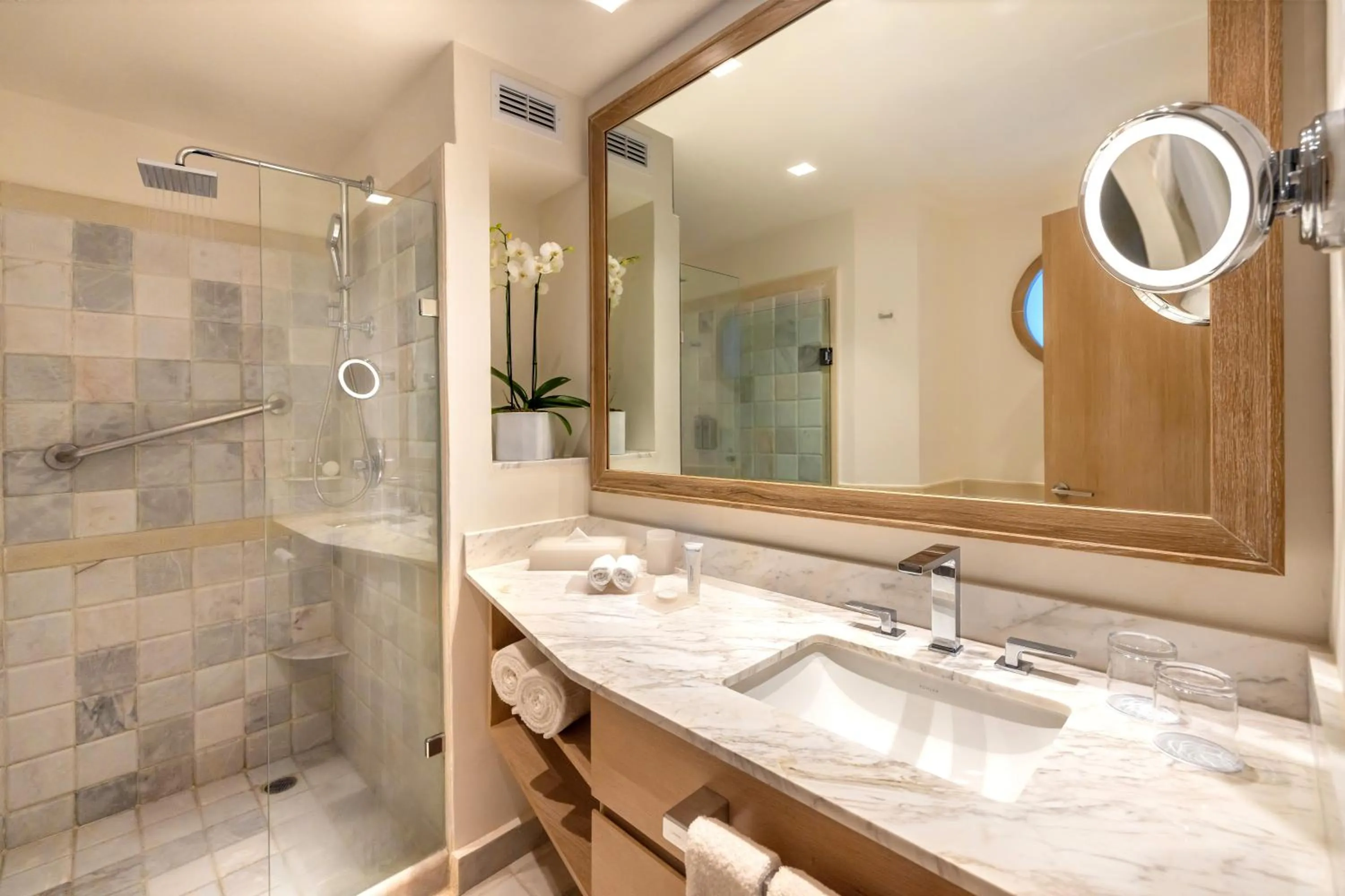 Shower in Cozumel Palace-All Inclusive