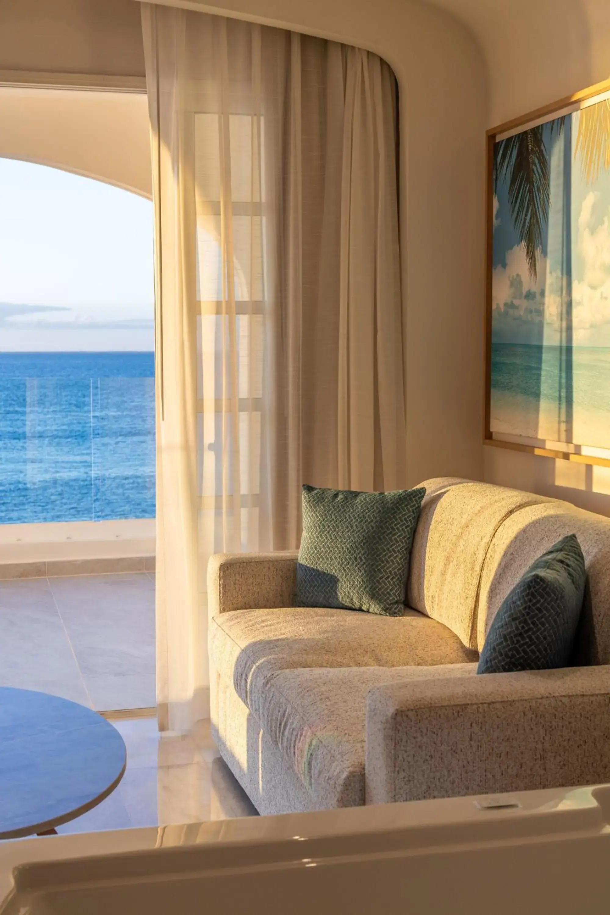 Superior Honeymoon Suite Ocean Front- King Size Bed in Cozumel Palace-All Inclusive Superior Honeymoon Suite Ocean Front- King Size Bed in Cozumel Palace-All Inclusive