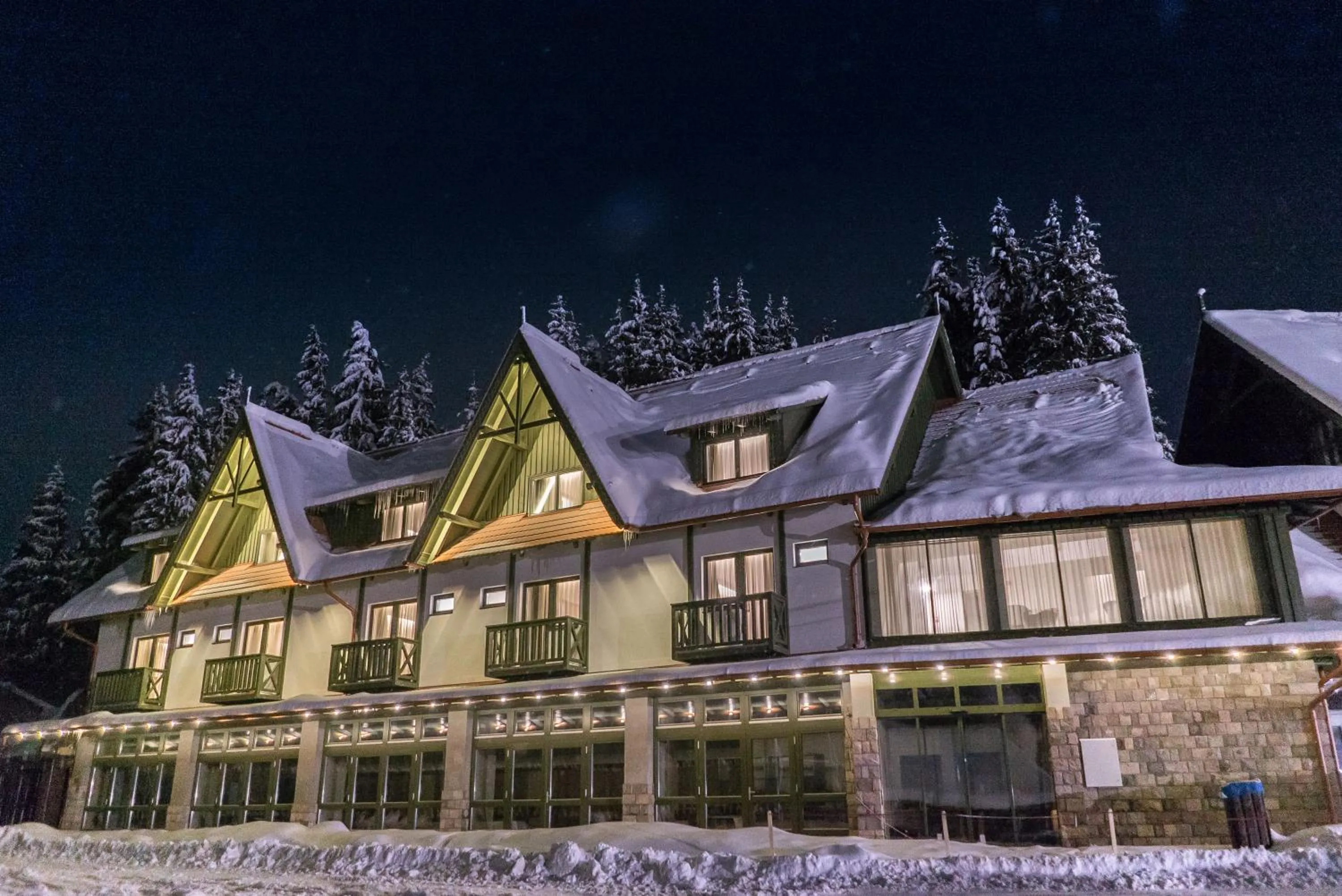 Property building in Lobogo Resort