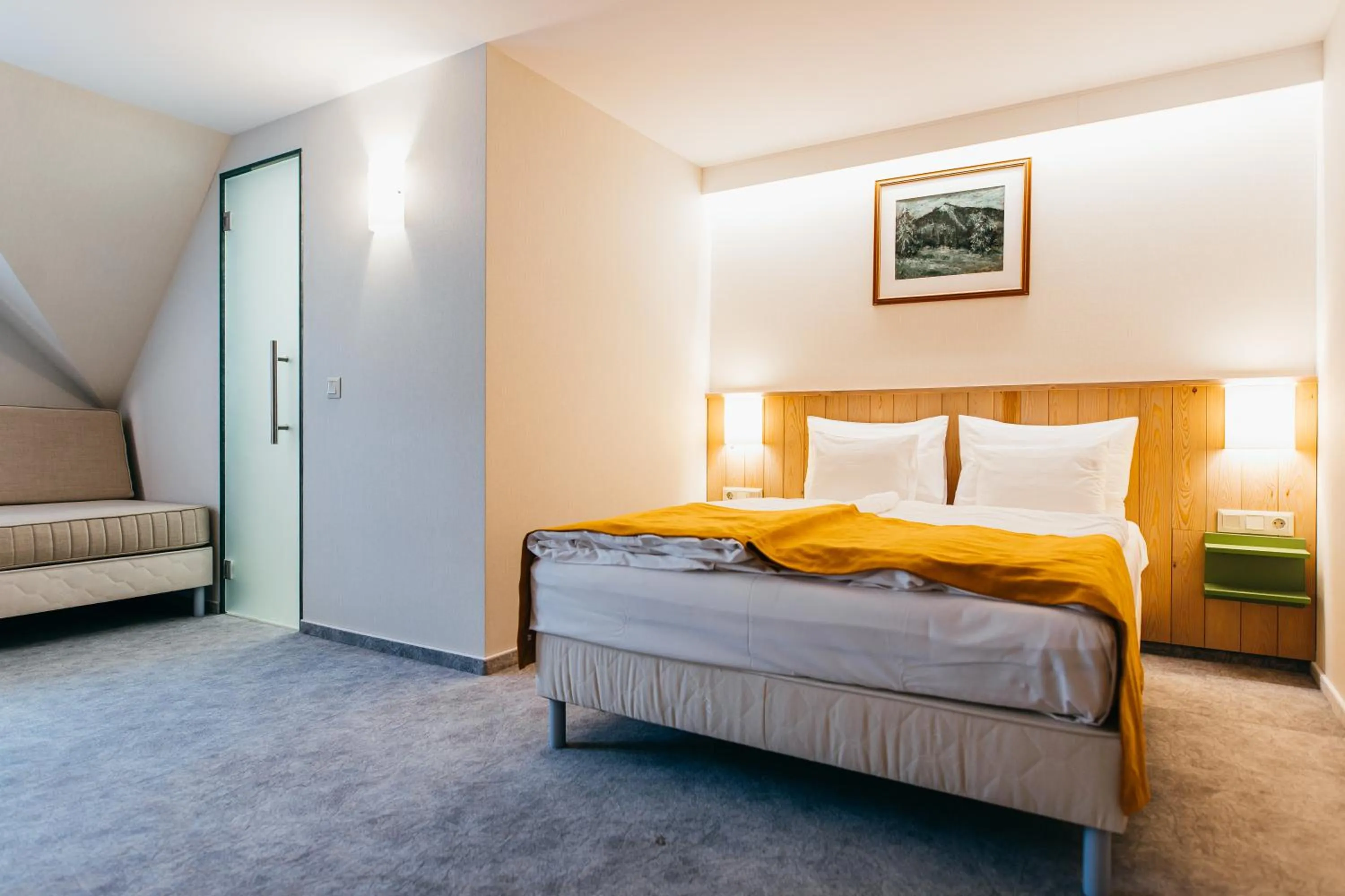 Photo of the whole room, Bed in Lobogo Resort