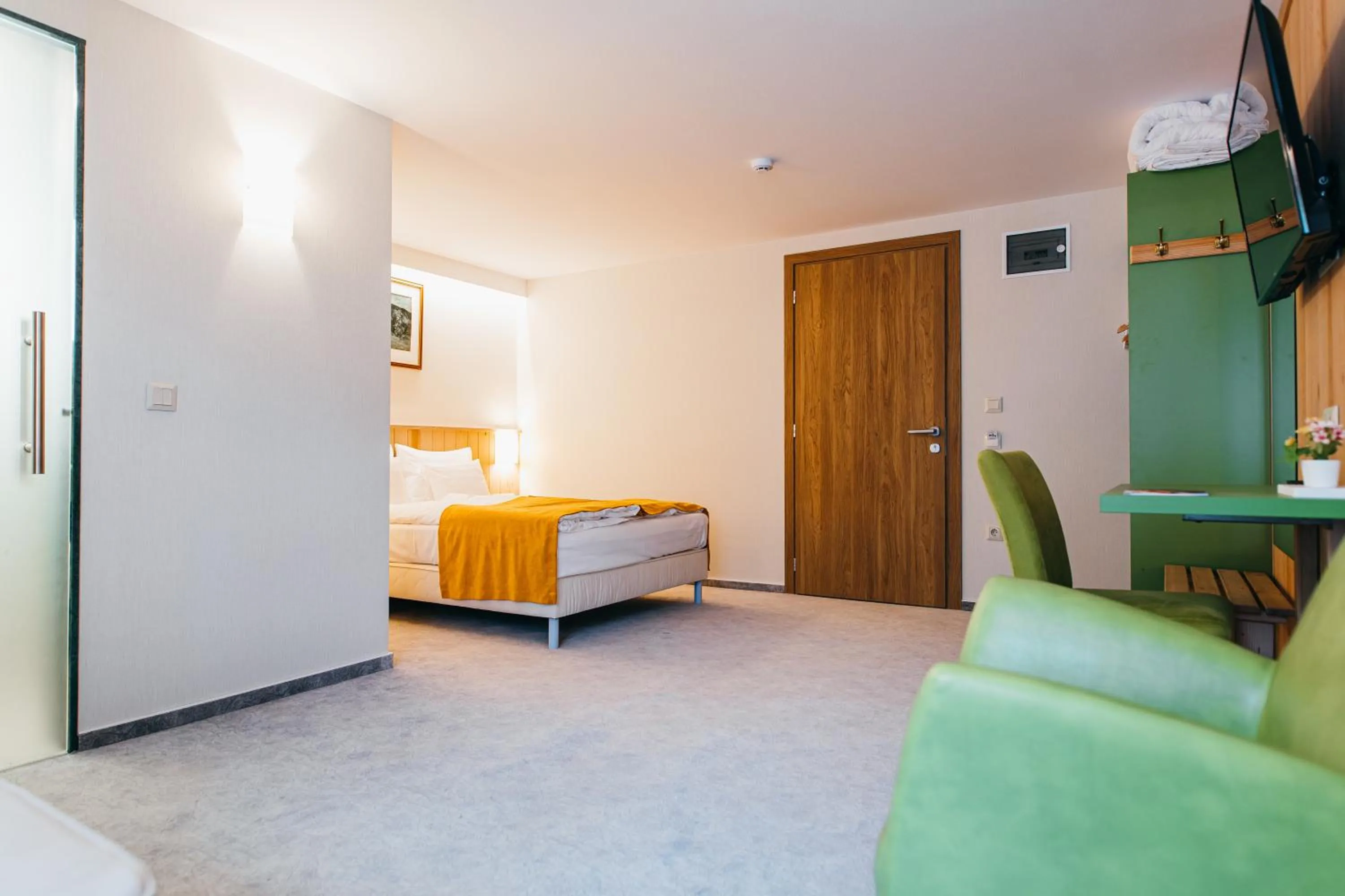 Photo of the whole room, Bed in Lobogo Resort