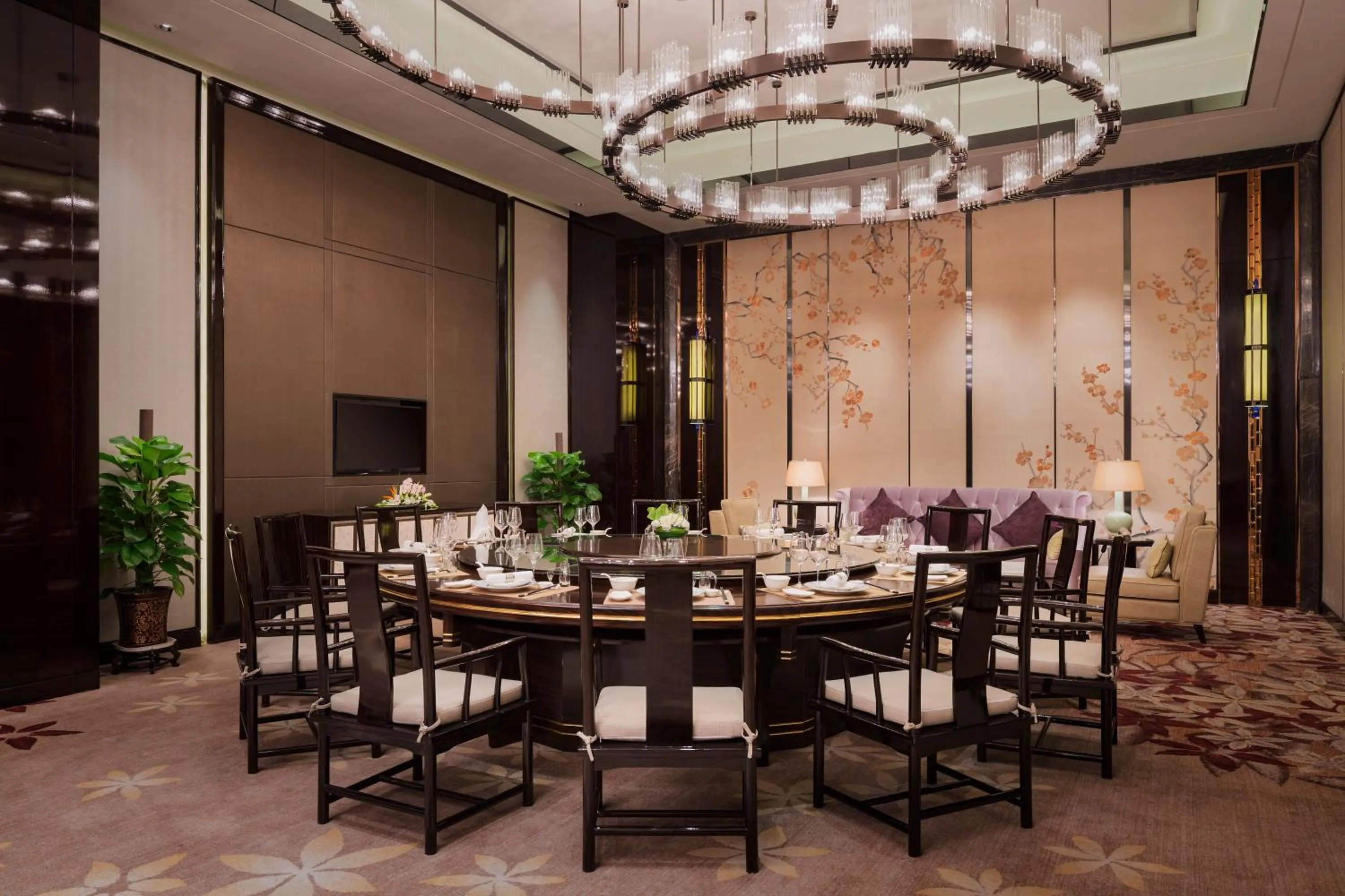 Dining area in Wanda Realm Nanjing