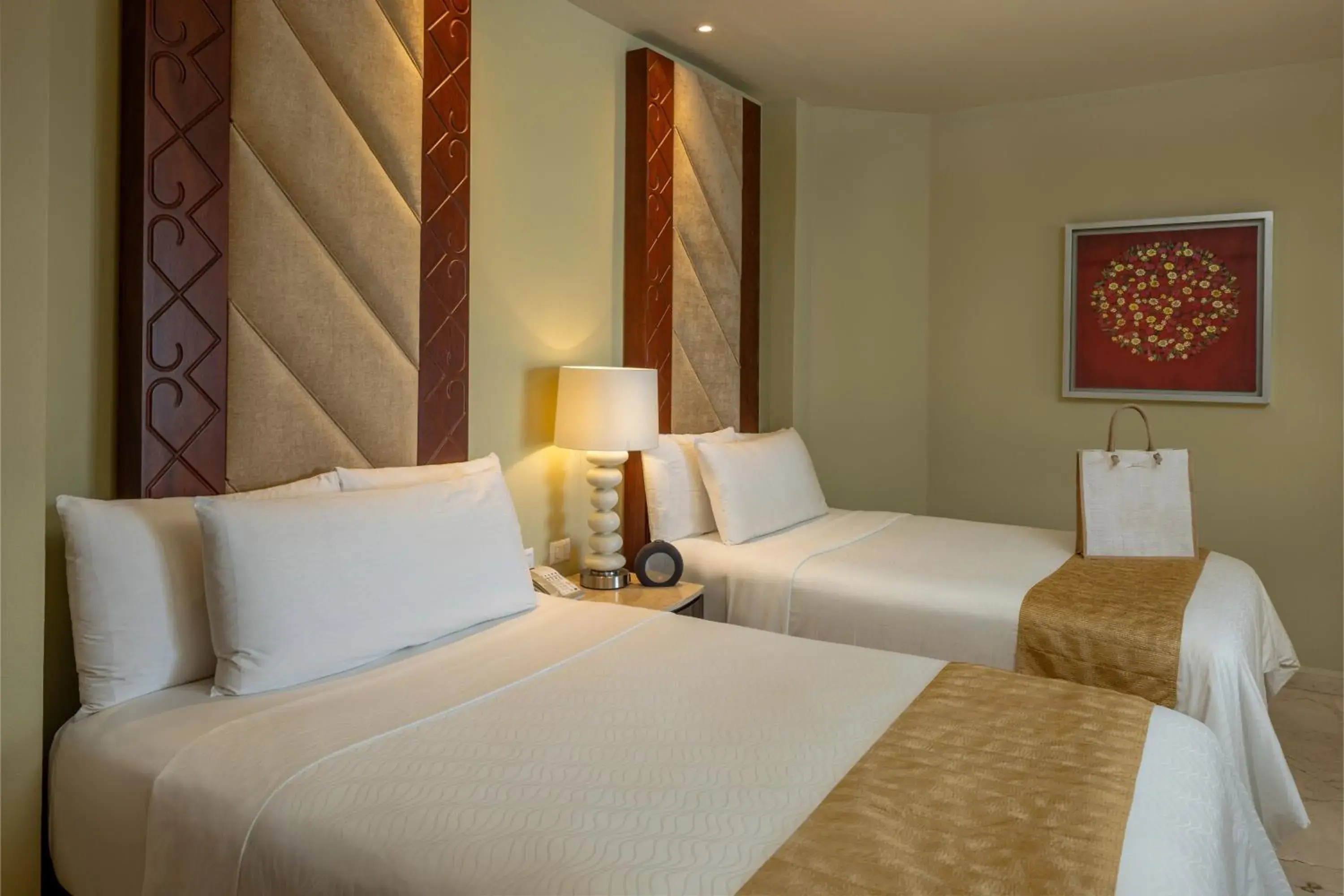 Bed in Moon Palace Cancun - All Inclusive Bed in Moon Palace Cancun - All Inclusive