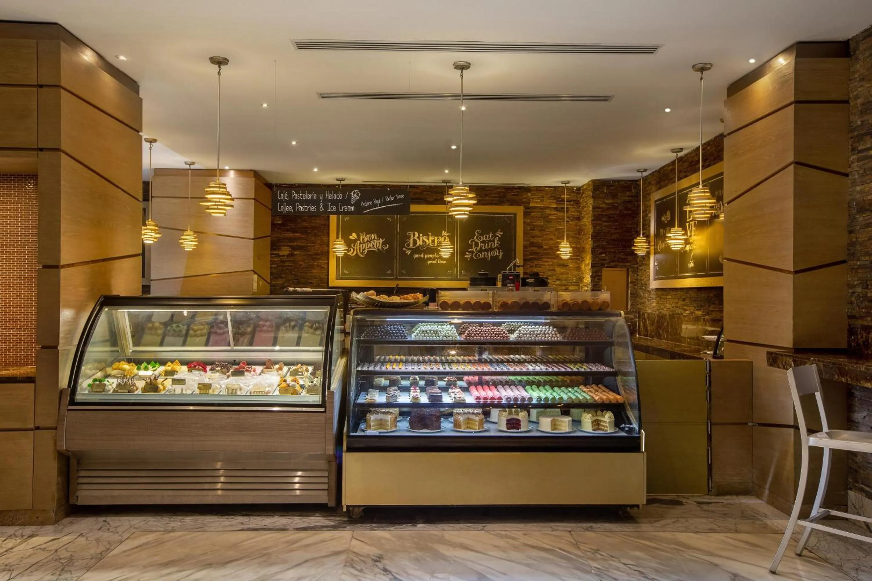 Coffee/tea facilities in Moon Palace Cancun - All Inclusive