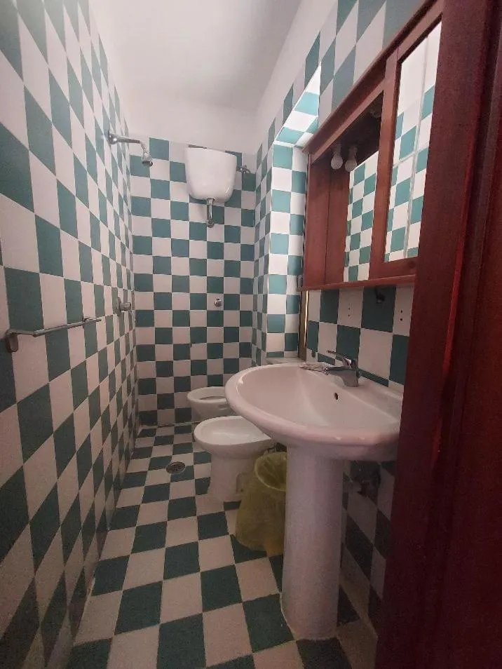 Toilet in hotel pie d'or