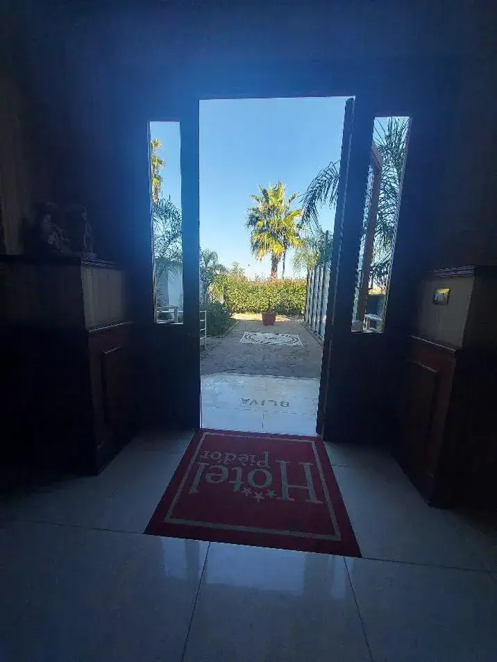 Double Room in hotel pie d'or Double Room in hotel pie d'or