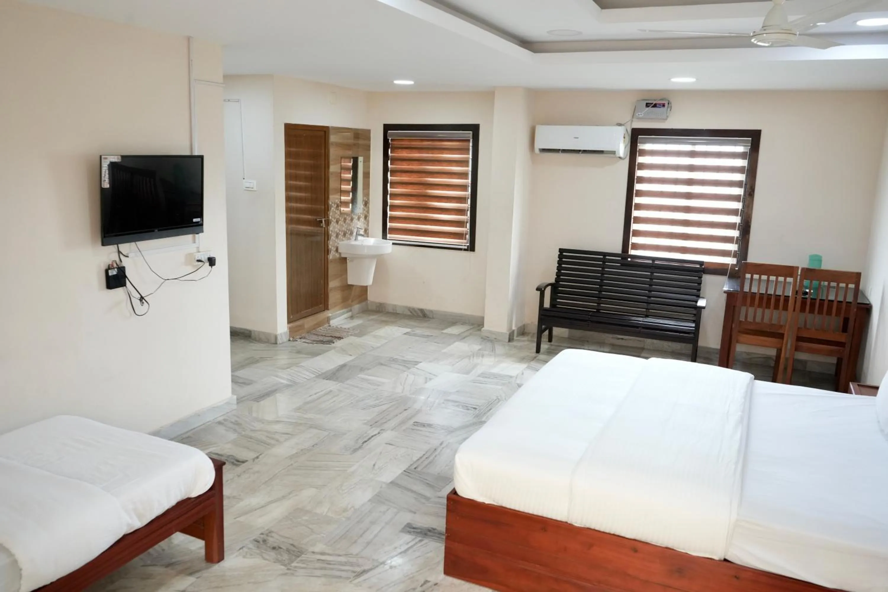 Bed in Kalanad Residency And Convention Centre