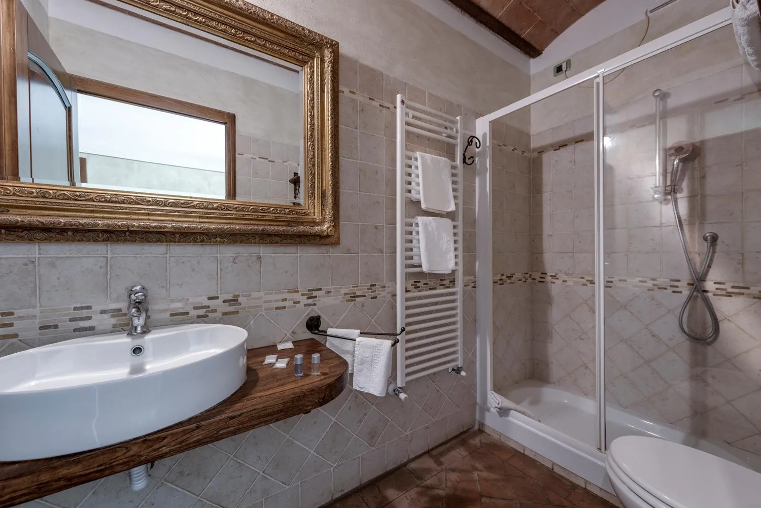 Bathroom in Villa Del Sole