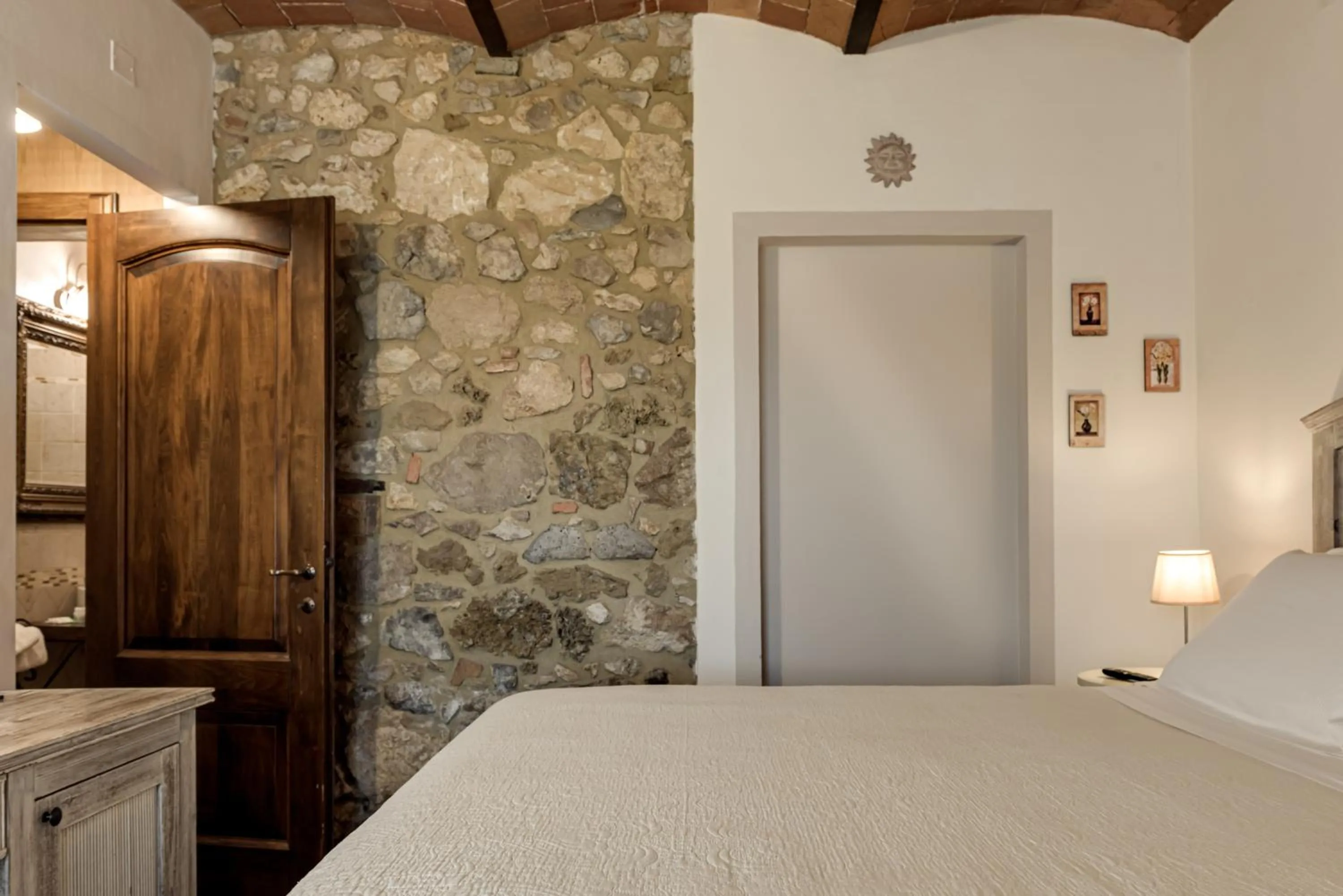 Bed in Villa Del Sole