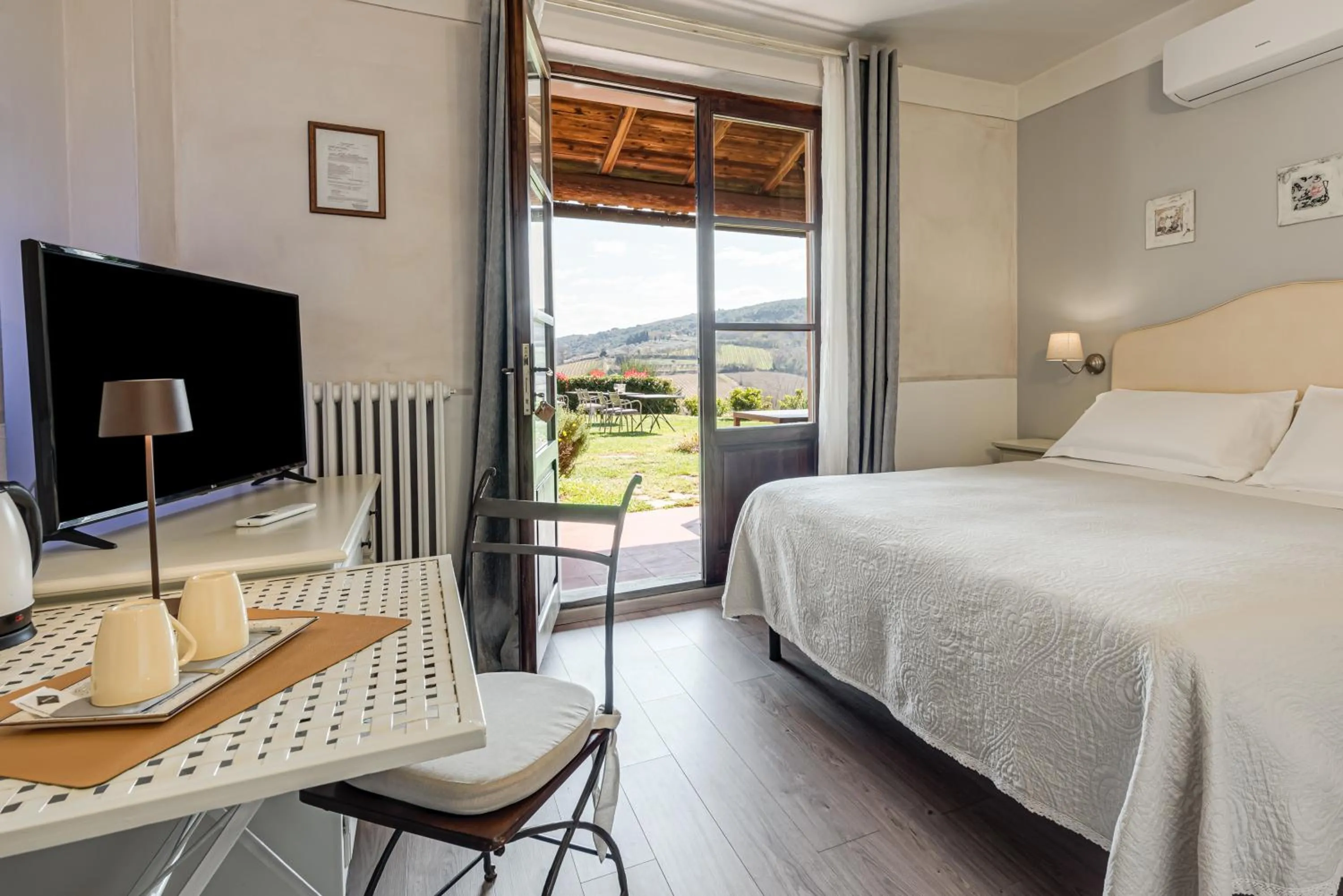 Bed in Villa Del Sole