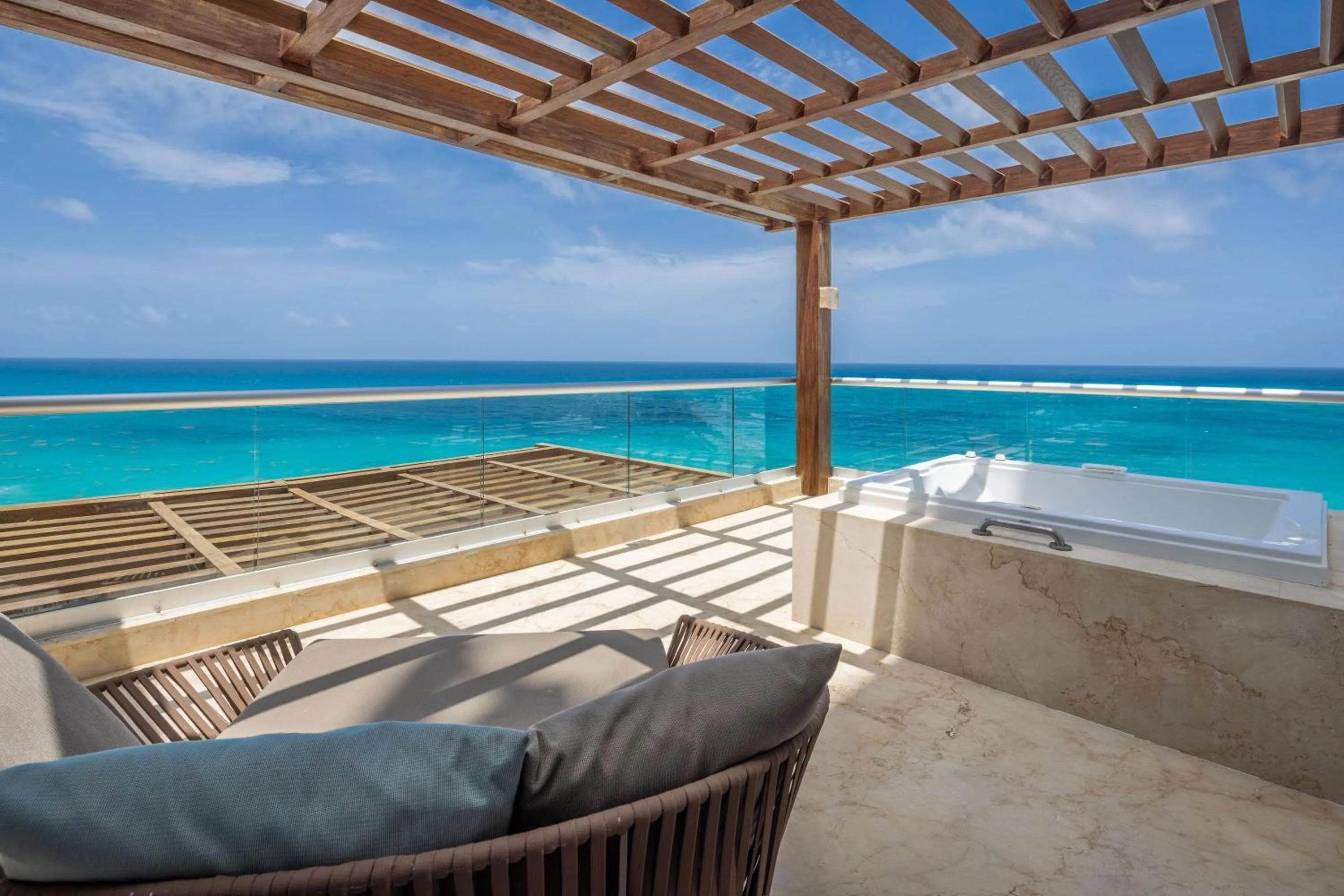 Day in Sun Palace - All Inclusive Adults Only