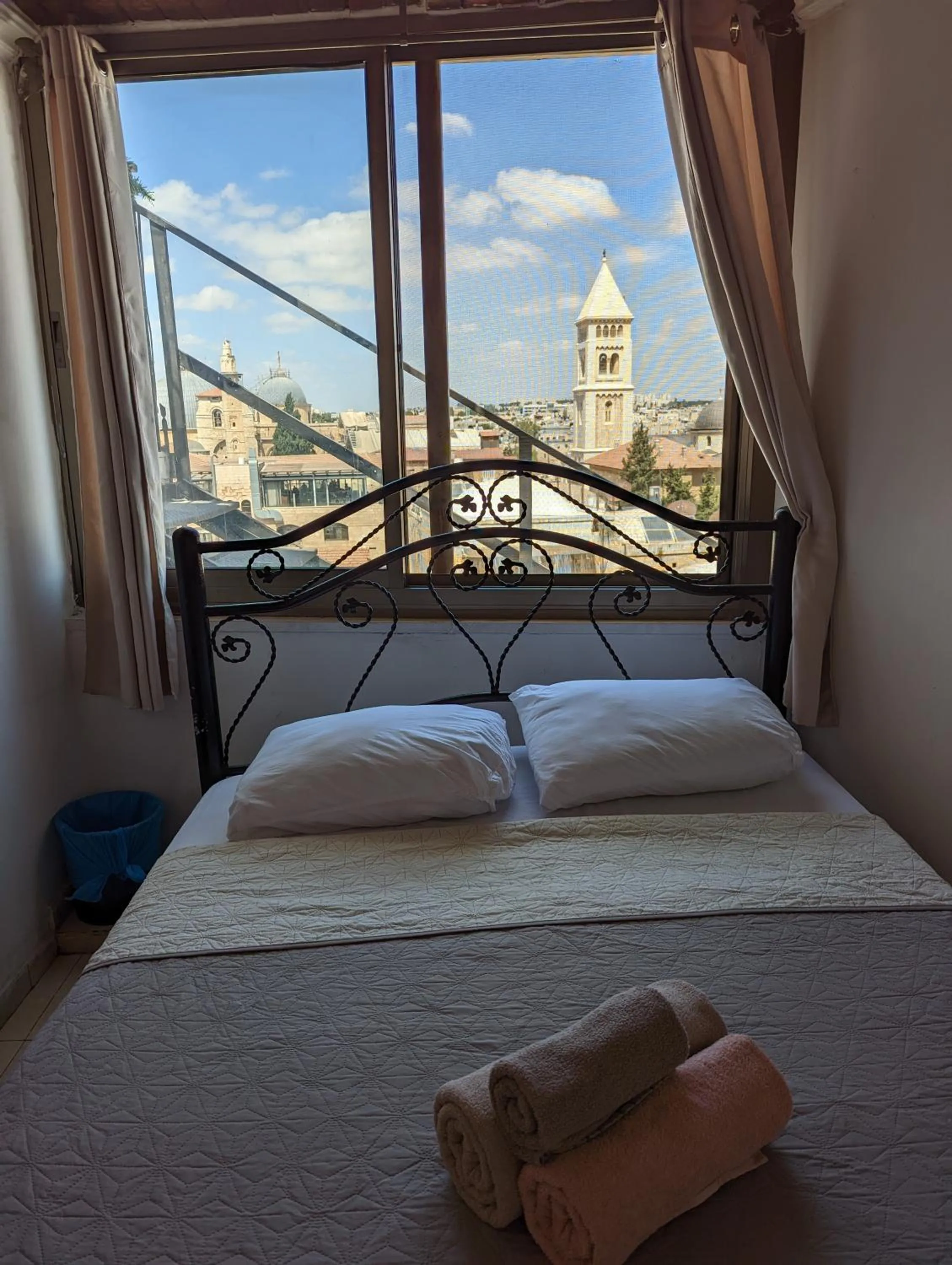 Bed in New Citadel Hostel
