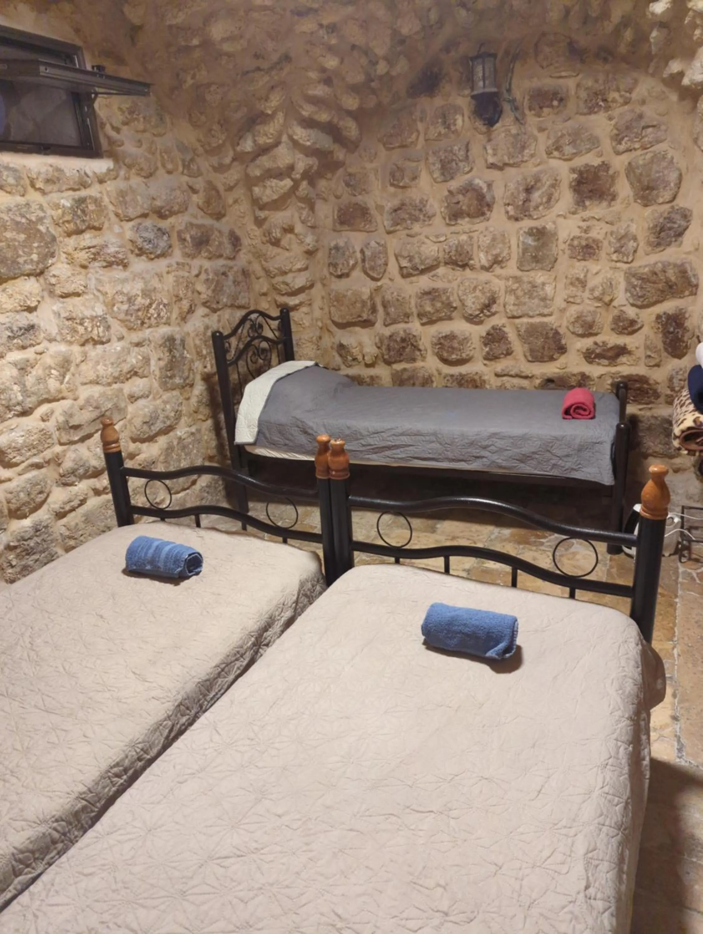 Bed in New Citadel Hostel