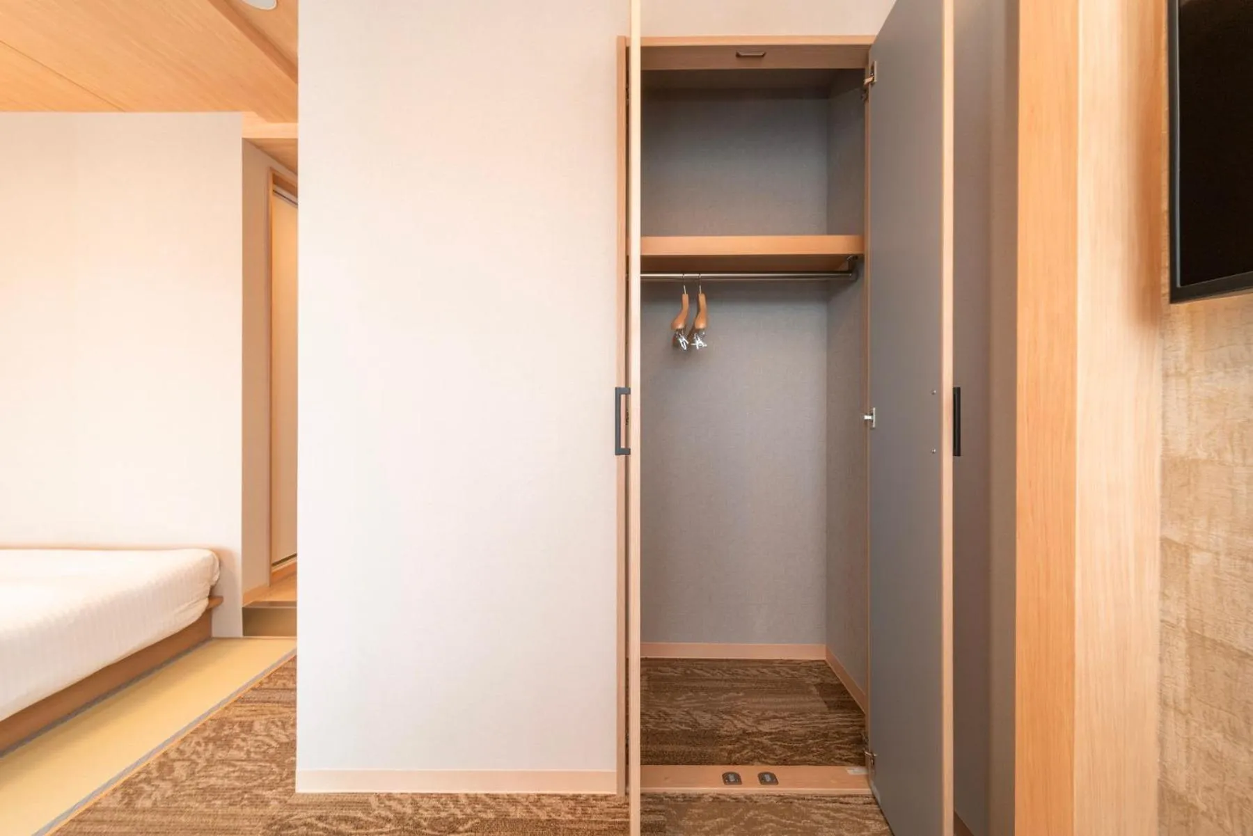 Photo of the whole room, Bed in WELLSTAY Shinsekai Wakyo