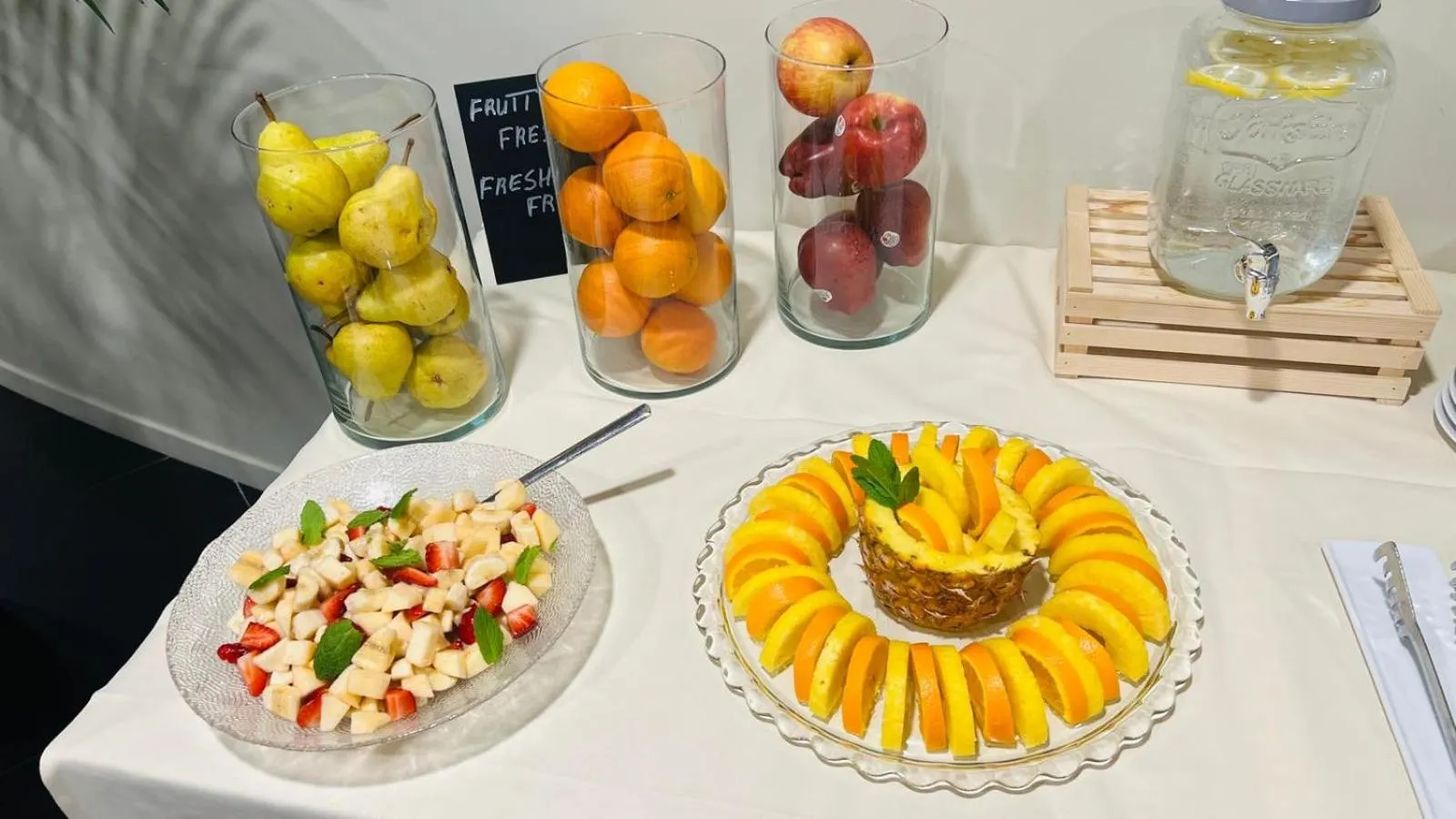 Breakfast in Hotel Camelia