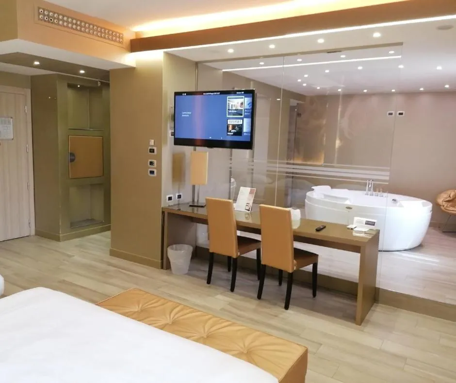 Photo of the whole room, Bed in Hotel Camelia