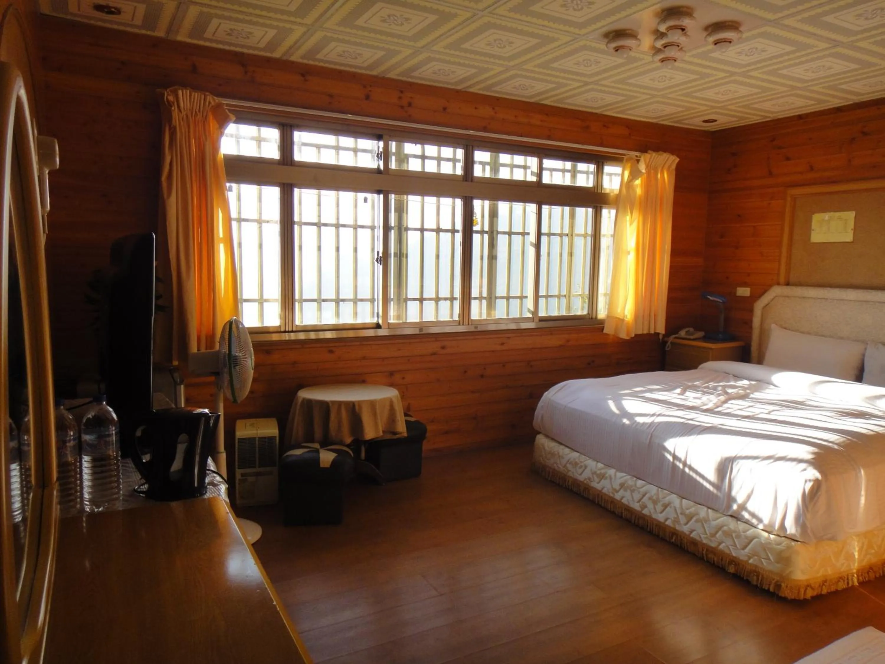 Bedroom, Bed in Bunbury Fruit Ranch B&B