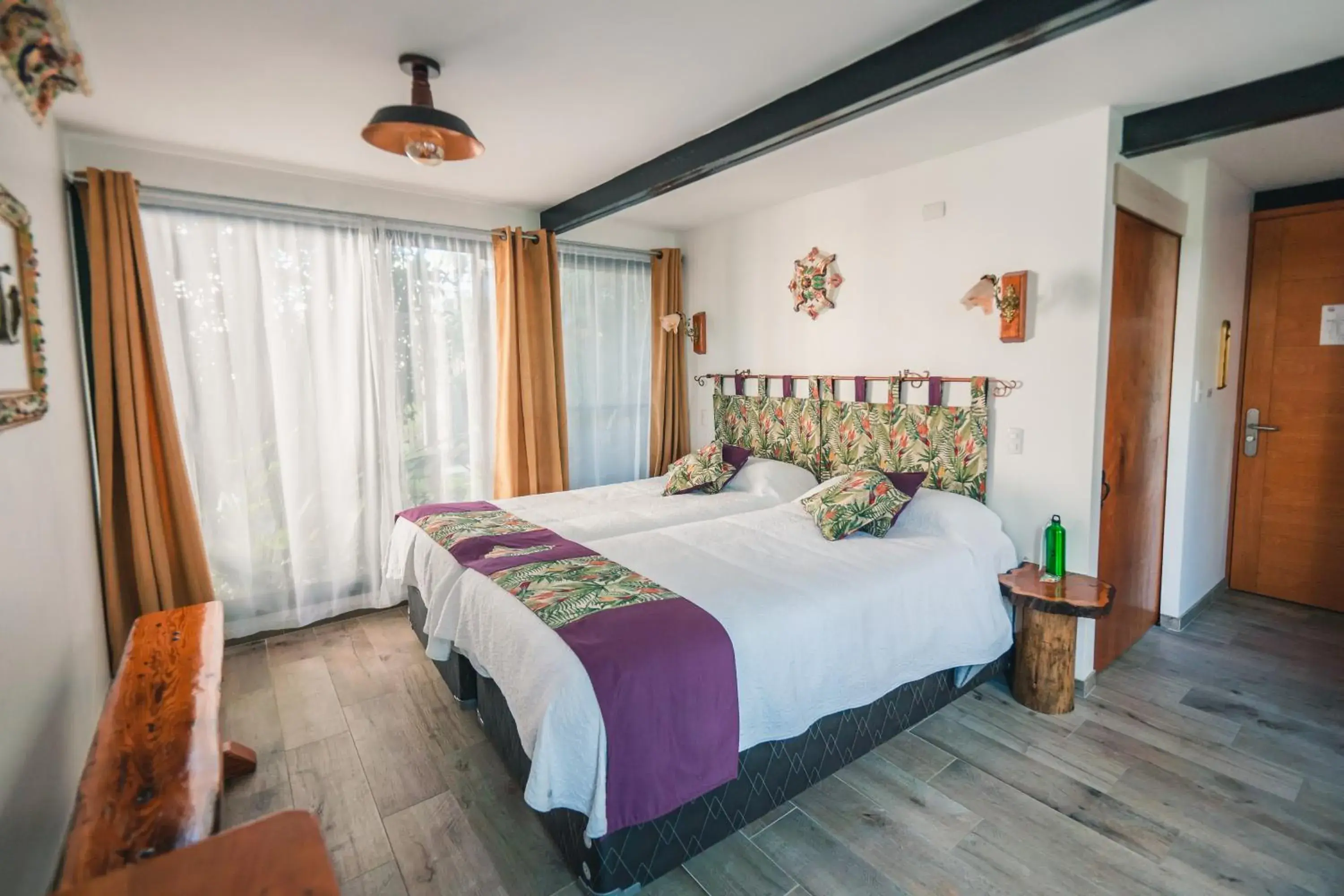 Twin Room - Disability Access in AYCA La Flora Hotel Boutique Twin Room - Disability Access in AYCA La Flora Hotel Boutique