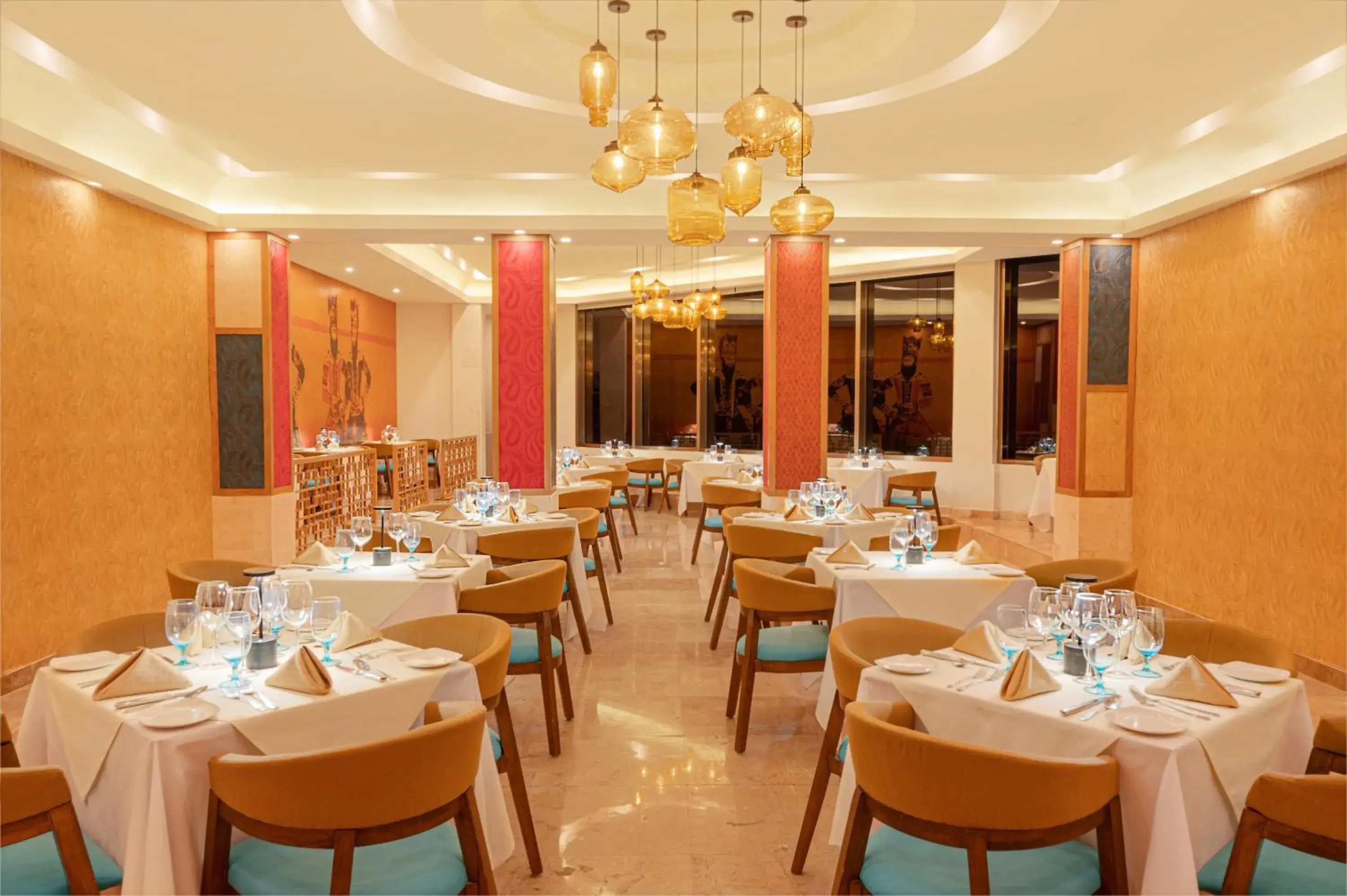 Dinner in Royal Solaris Cancun - All Inclusive Dinner in Royal Solaris Cancun - All Inclusive