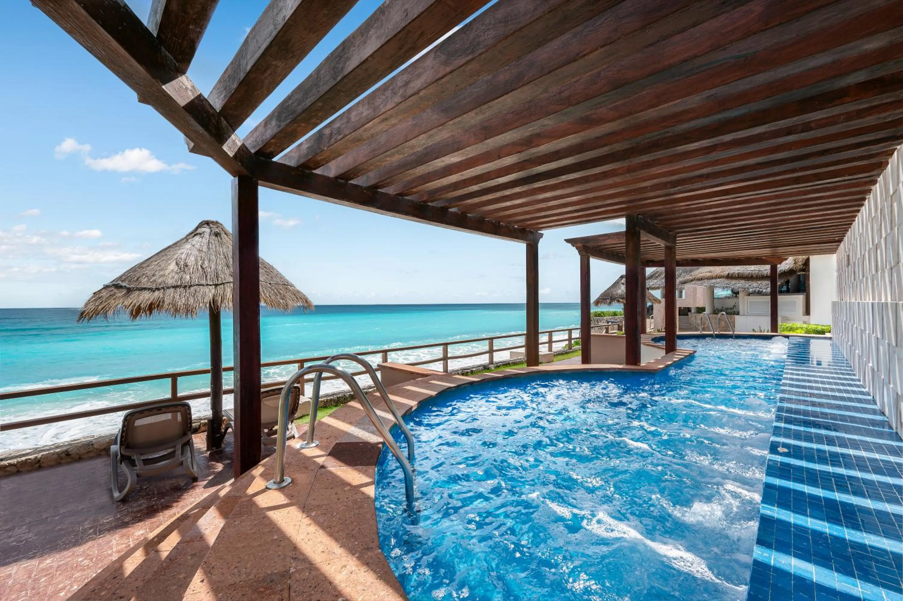 Hot Tub in Royal Solaris Cancun - All Inclusive