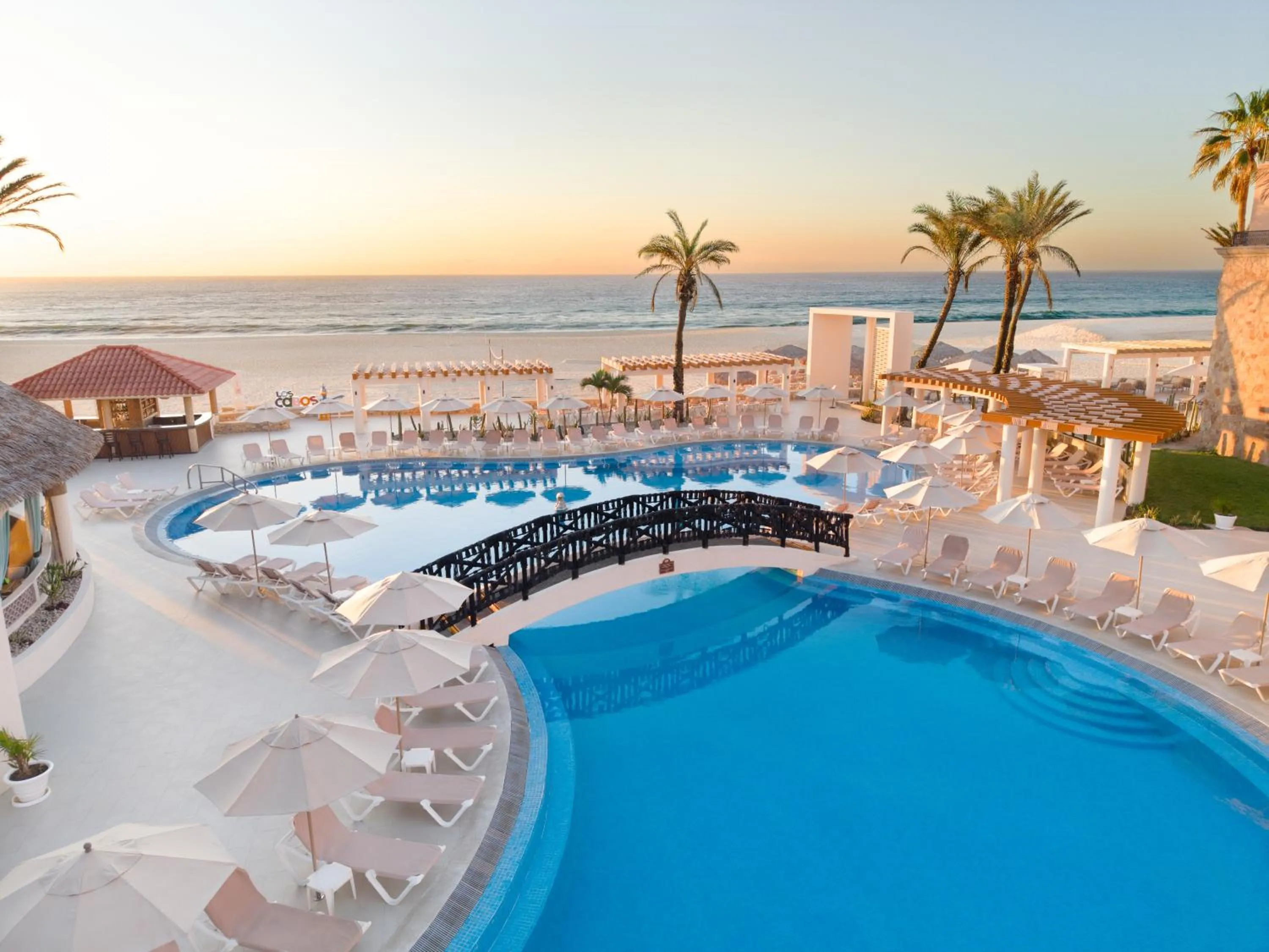 Swimming pool in Royal Solaris Los Cabos - All Inclusive