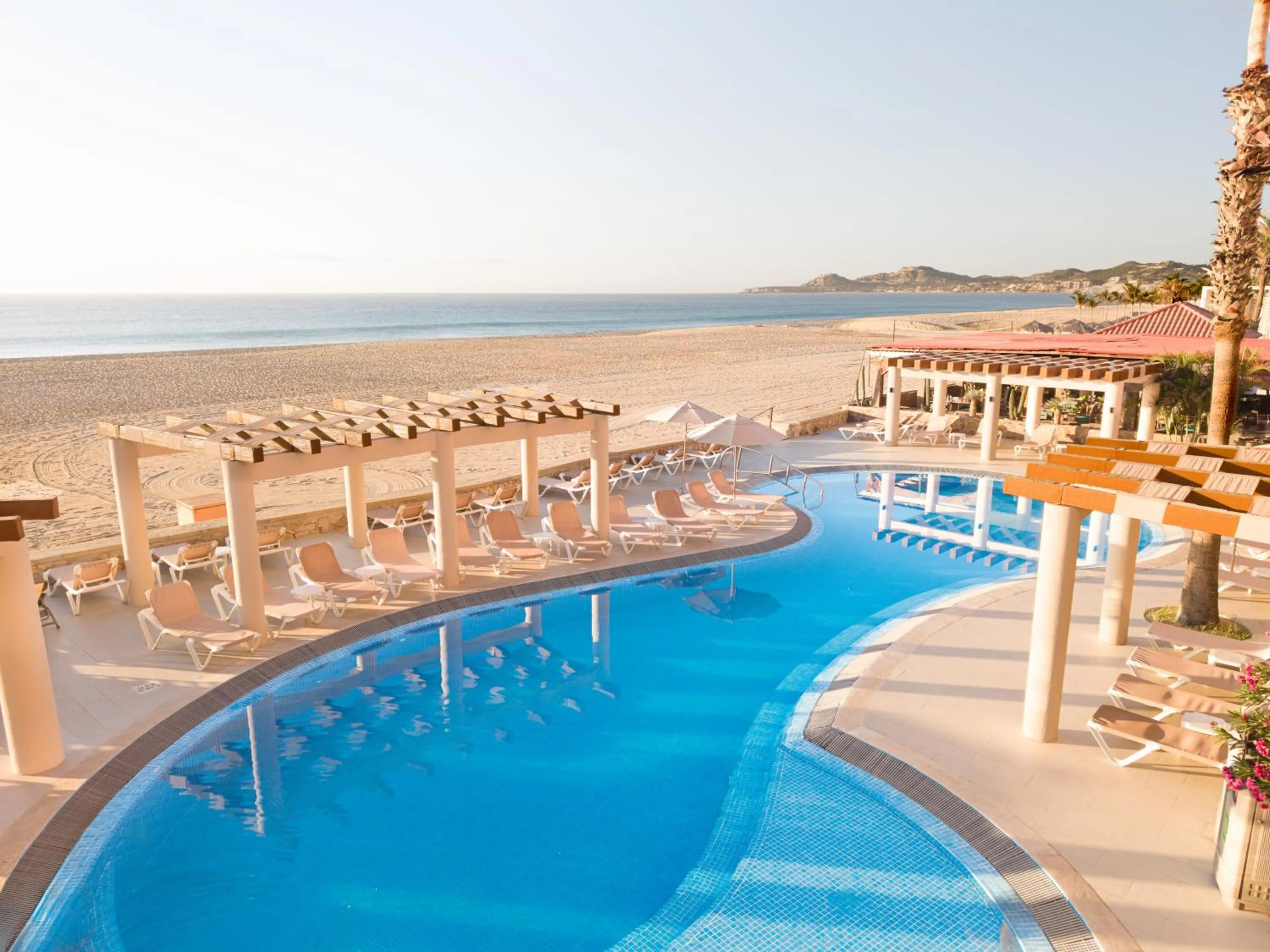 Swimming pool in Royal Solaris Los Cabos - All Inclusive