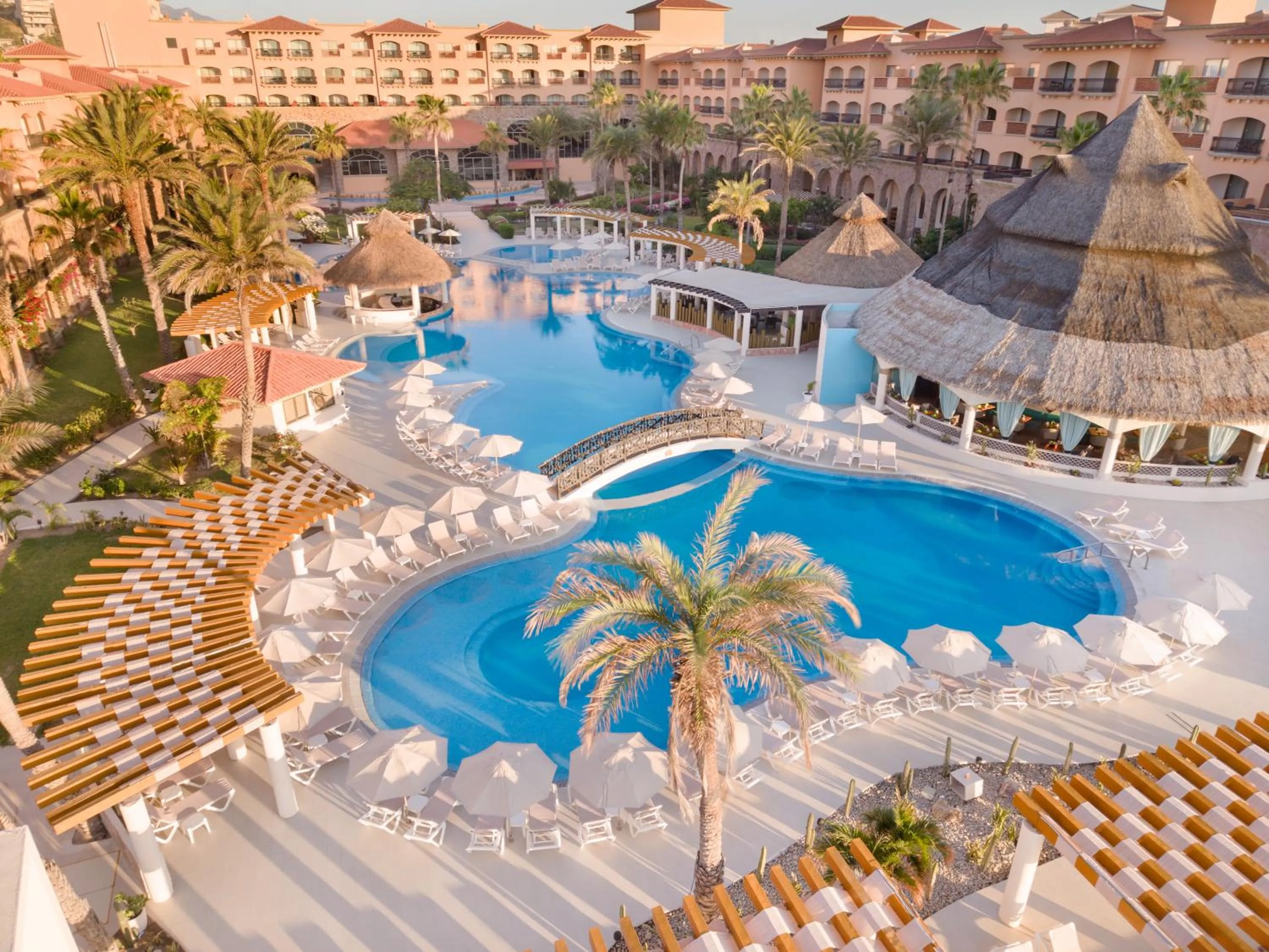 Swimming pool in Royal Solaris Los Cabos - All Inclusive