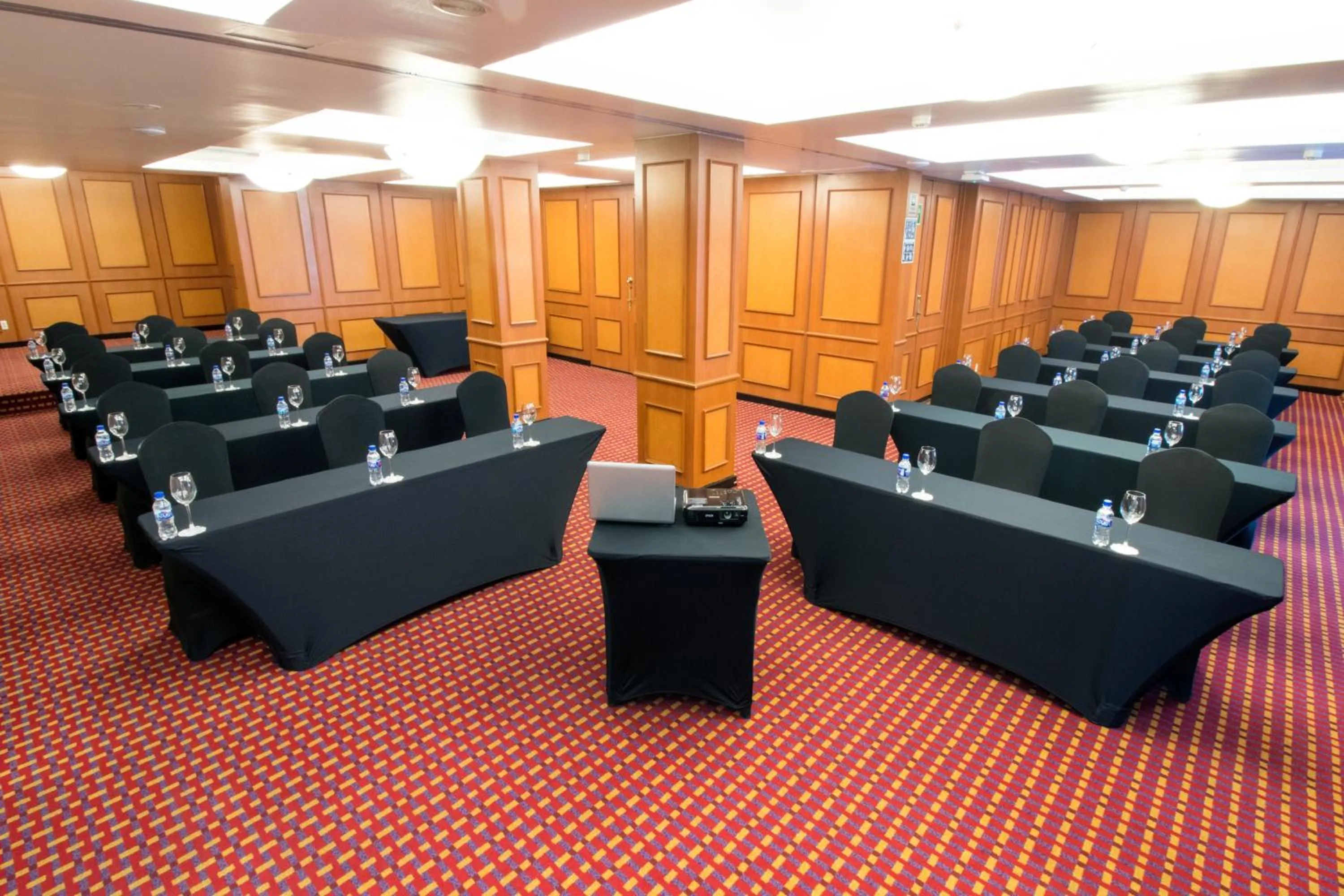 Meeting/conference room in Emporio Reforma