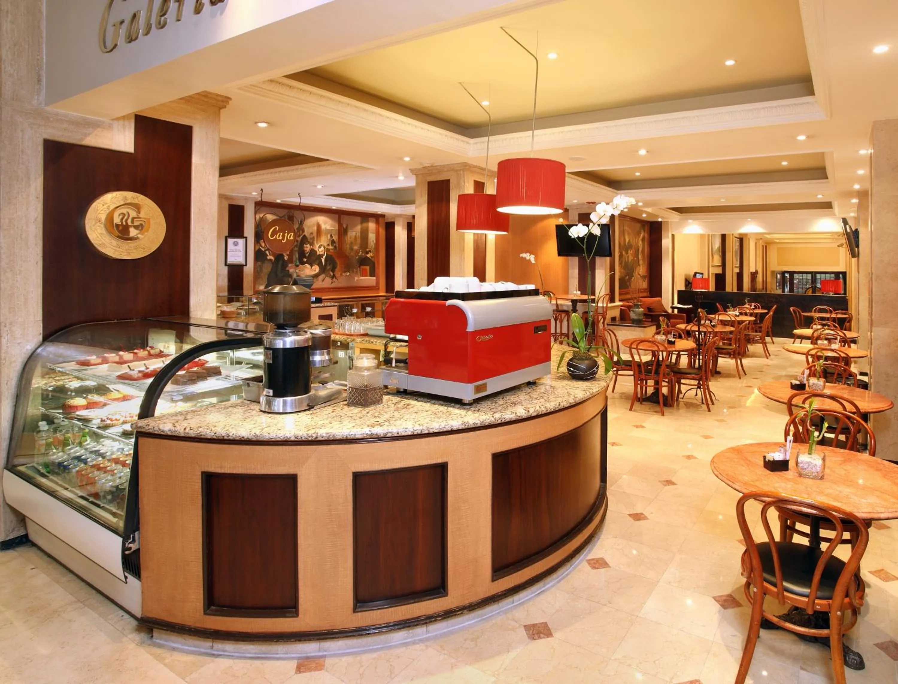 Restaurant/places to eat in Emporio Reforma