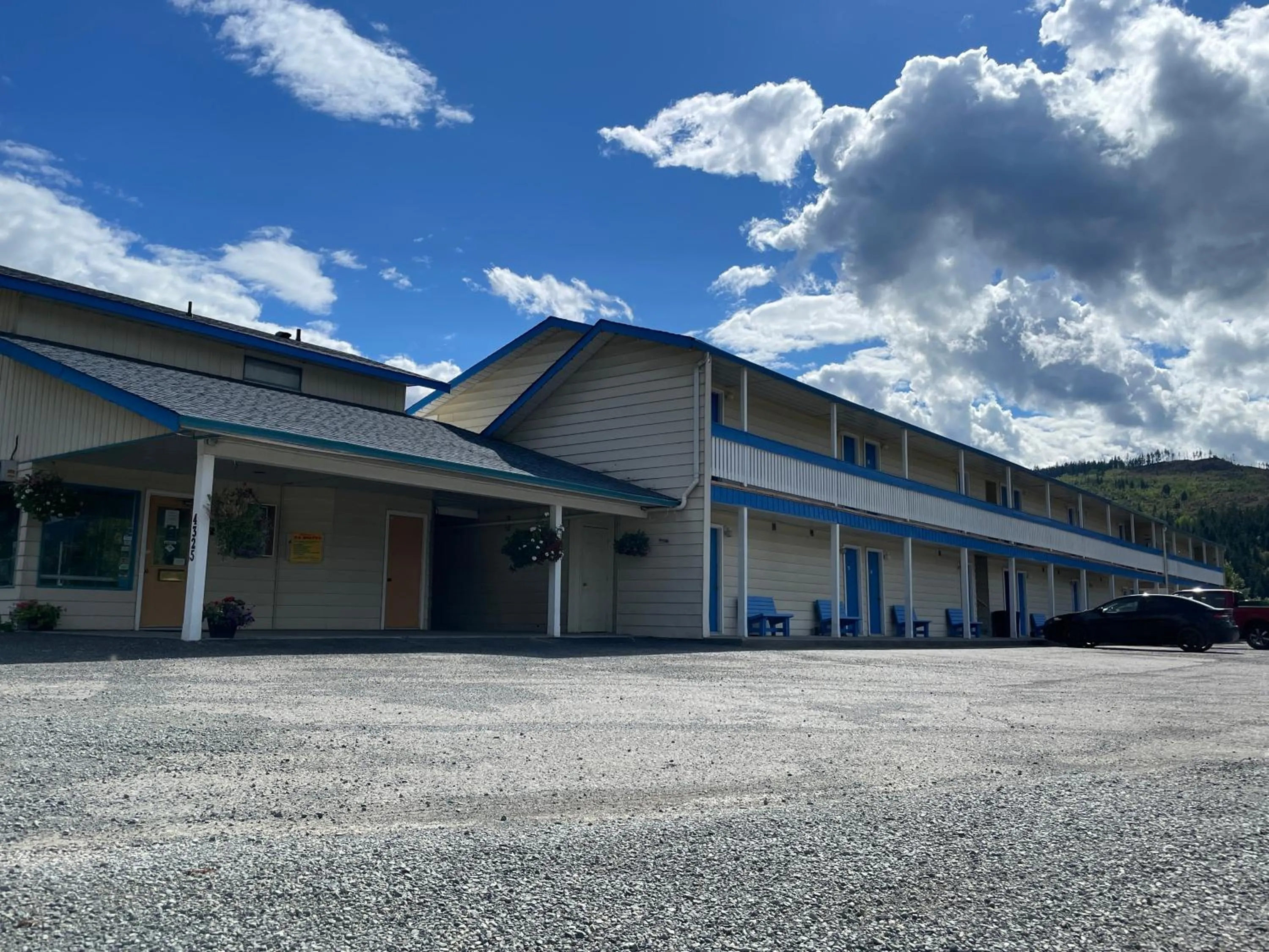 Y-5 Motel