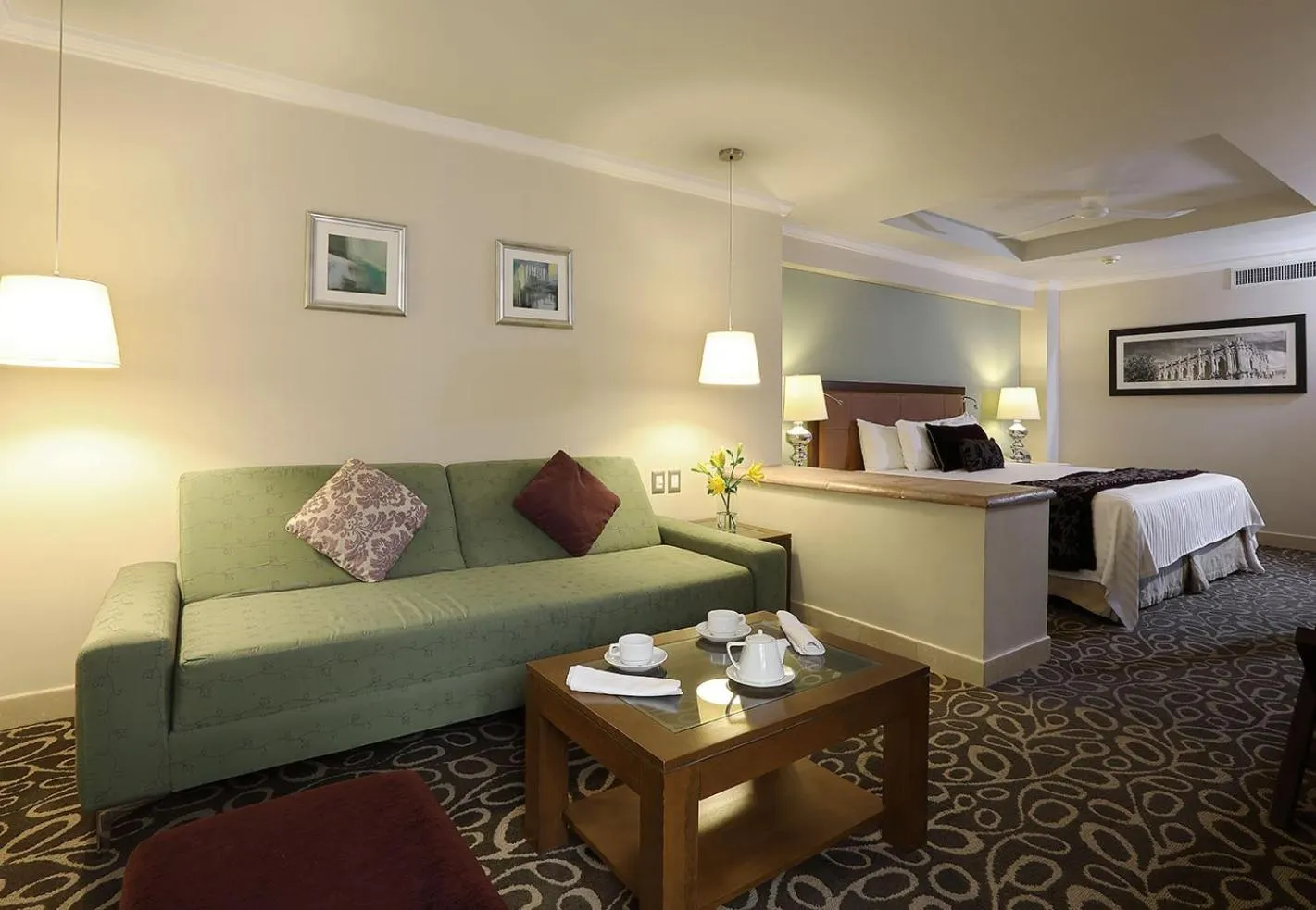 Shower in Emporio Zacatecas