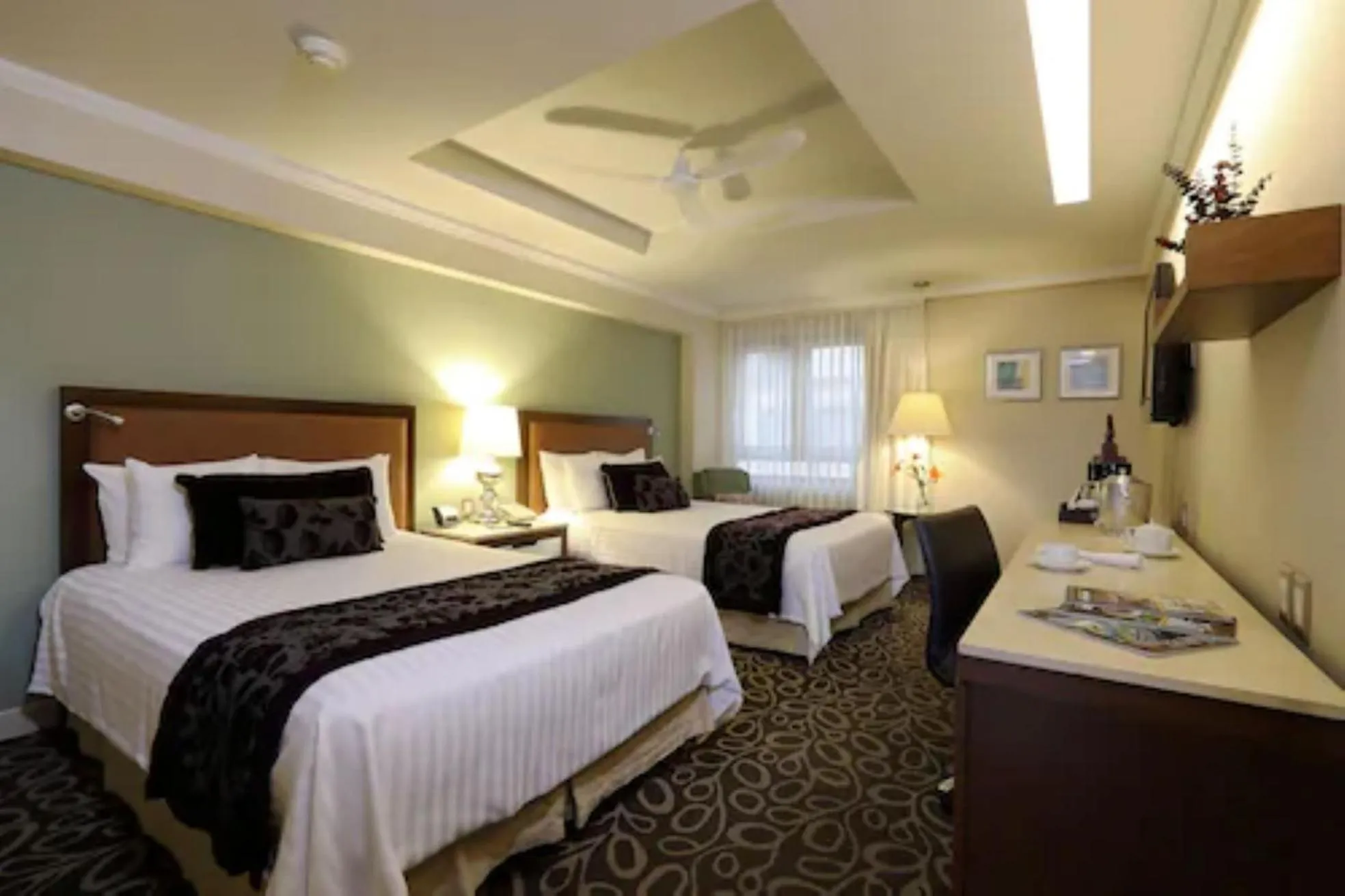 Bedroom, Bed in Emporio Zacatecas