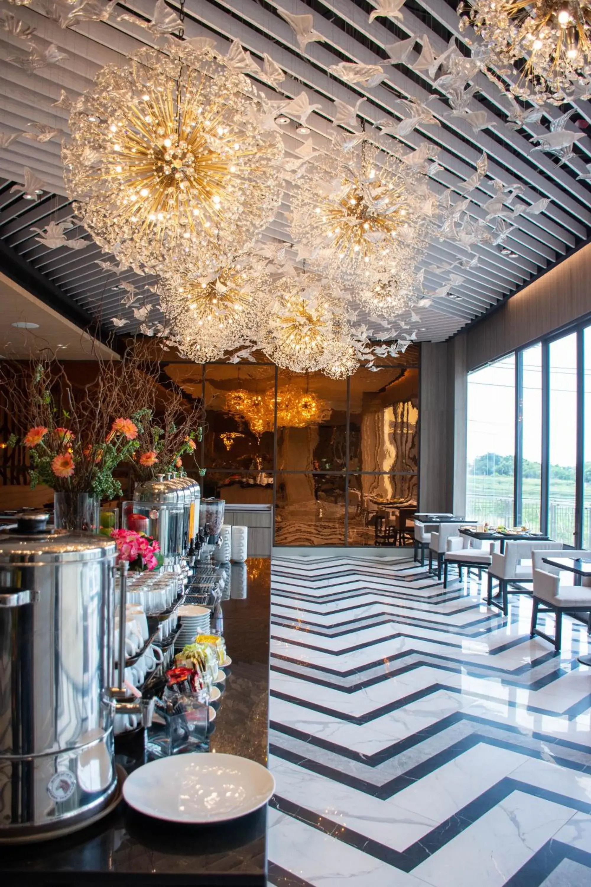 Restaurant/places to eat in Chor Cher The Luxury Green Hotel - SHA Extra Plus Restaurant/places to eat in Chor Cher The Luxury Green Hotel - SHA Extra Plus