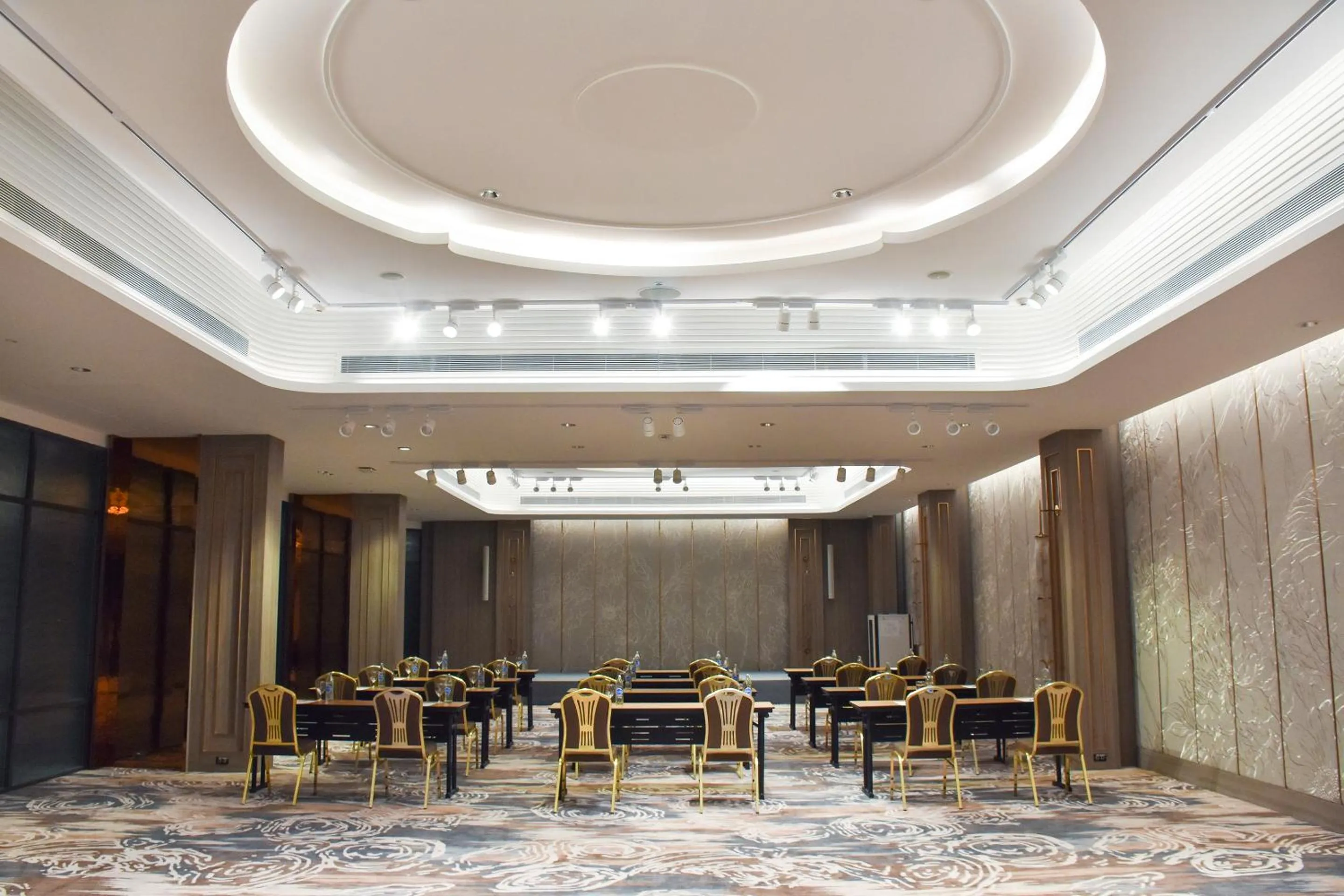 Meeting/conference room in Chor Cher The Luxury Green Hotel - SHA Extra Plus