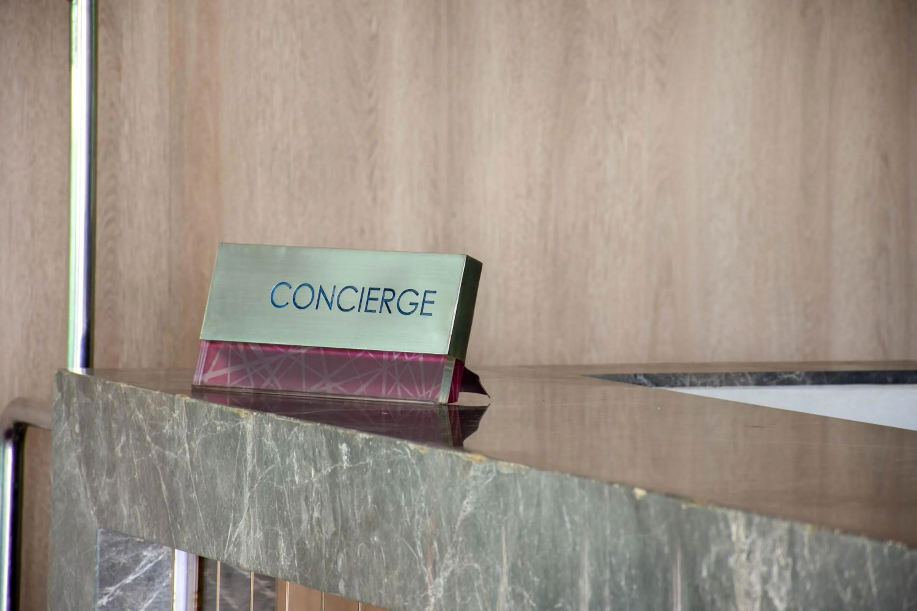 concierge in Chor Cher The Luxury Green Hotel - SHA Extra Plus