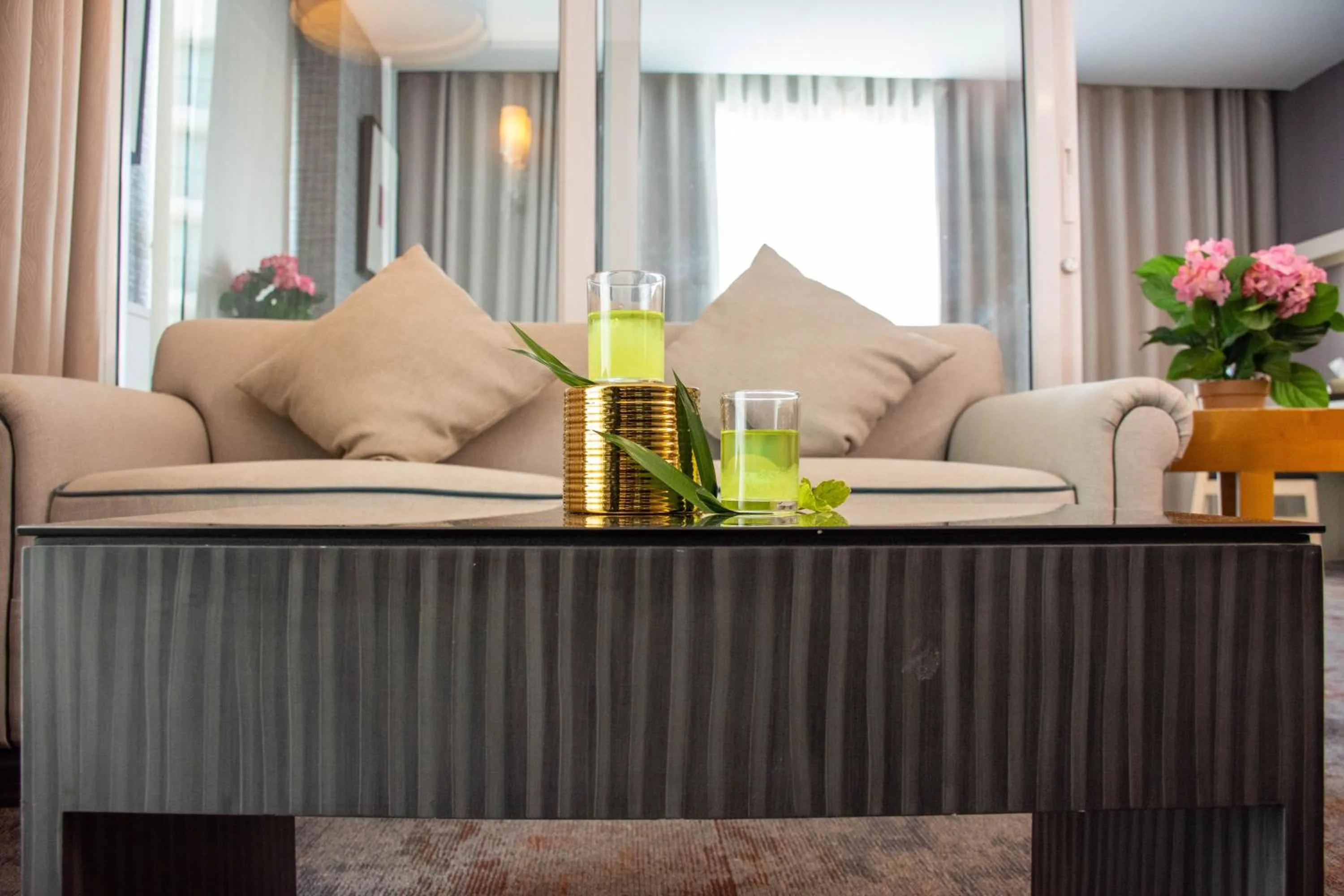 Massage in Chor Cher The Luxury Green Hotel - SHA Extra Plus