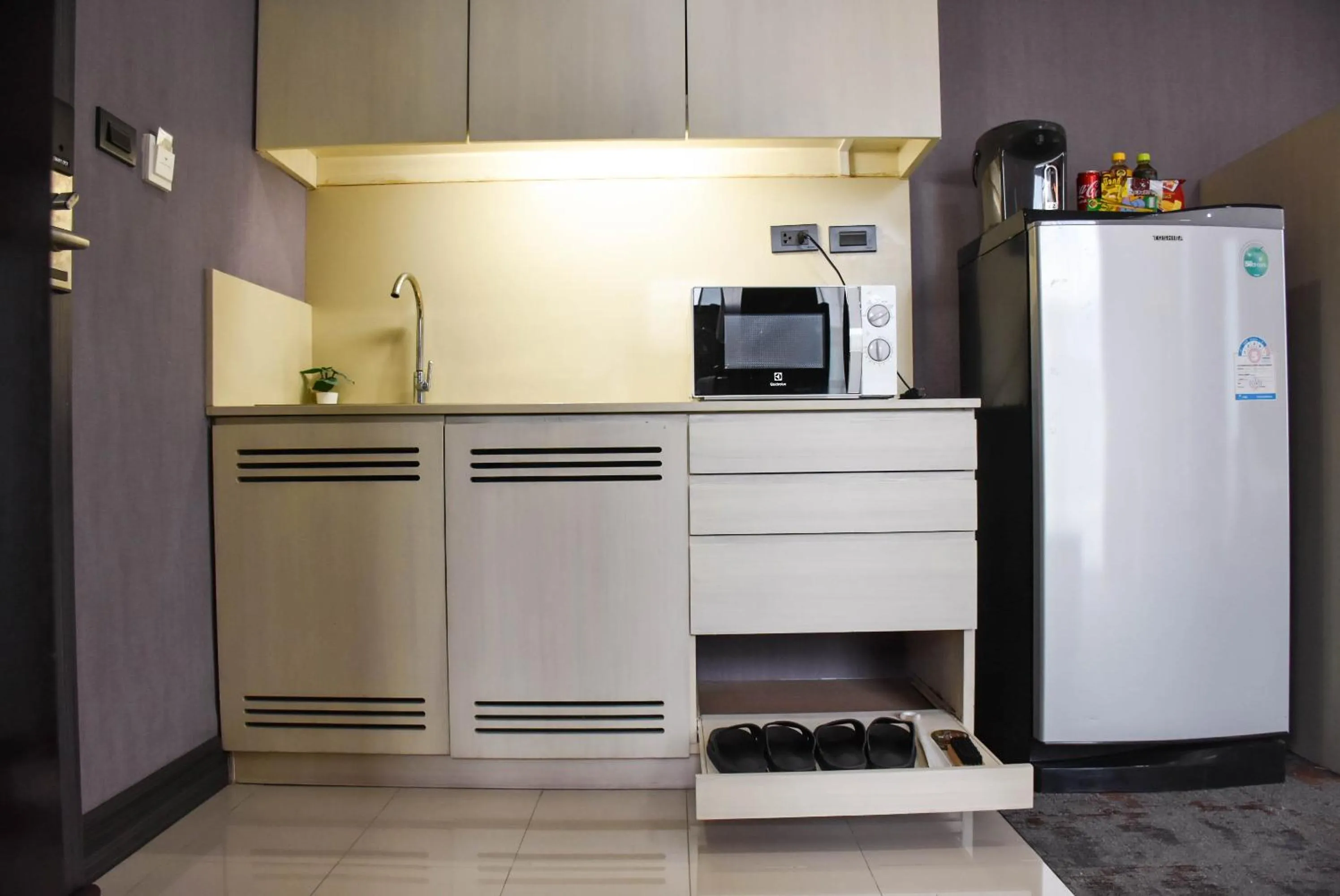 Kitchen or kitchenette in Chor Cher The Luxury Green Hotel - SHA Extra Plus