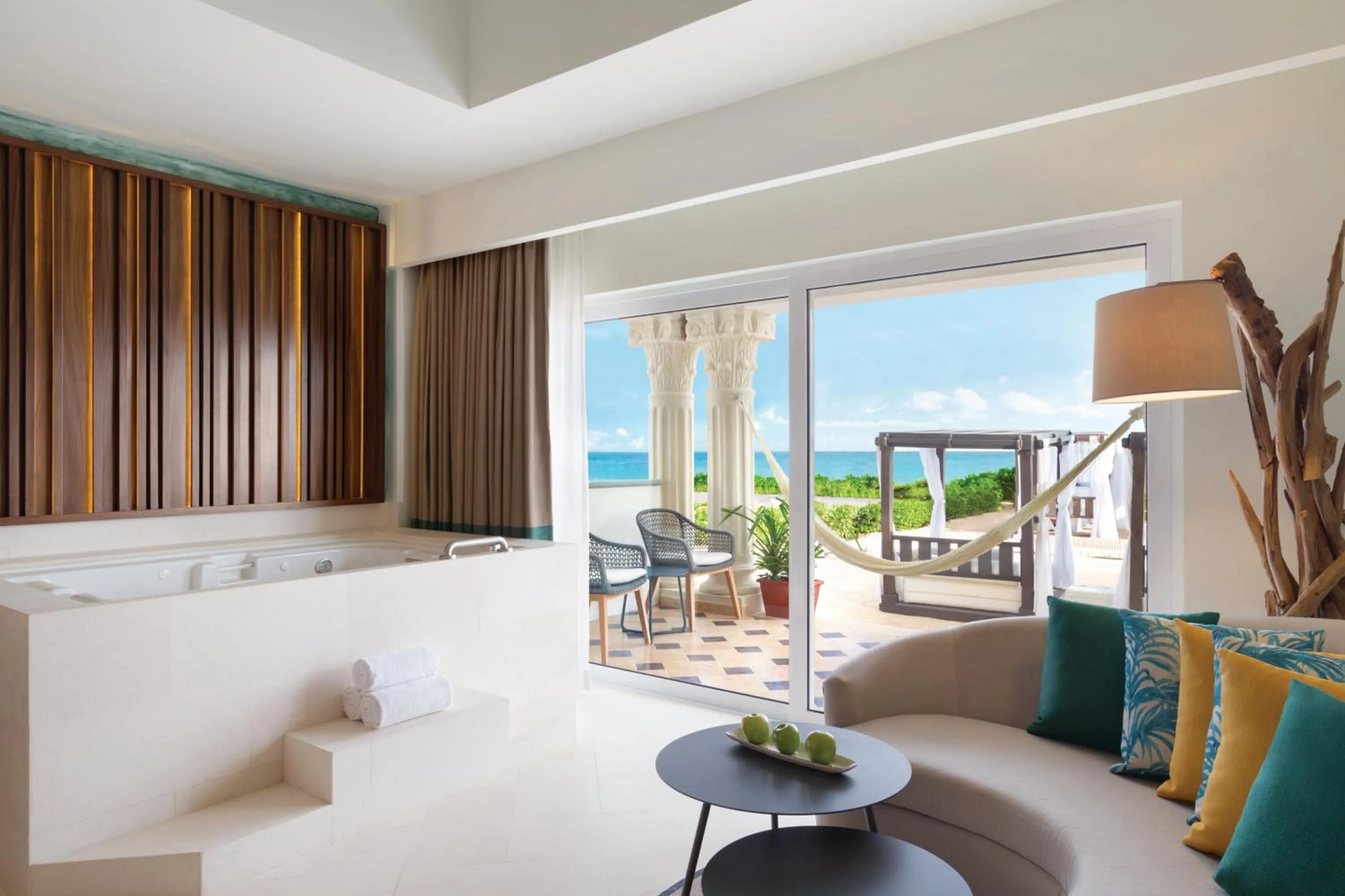 Bedroom, Bed in Hyatt Vivid Playa Del Carmen All-Inclusive Adult Only Resort