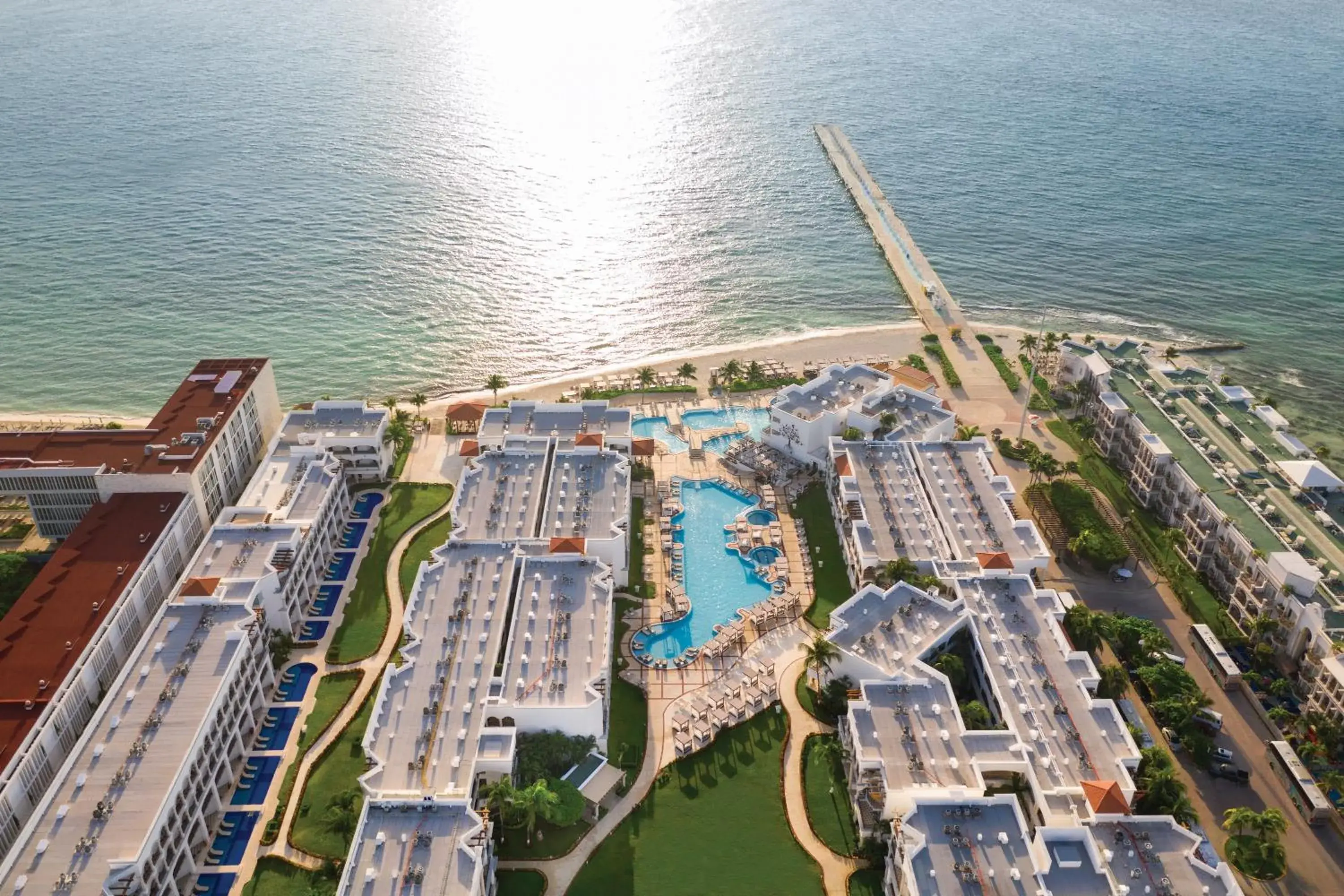 Bird's eye view in Hyatt Vivid Playa Del Carmen All-Inclusive Adult Only Resort Bird's eye view in Hyatt Vivid Playa Del Carmen All-Inclusive Adult Only Resort