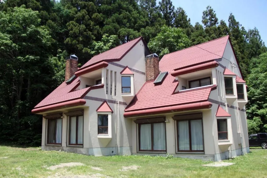 Property building in Cottage Hotel Fenice Hakuba