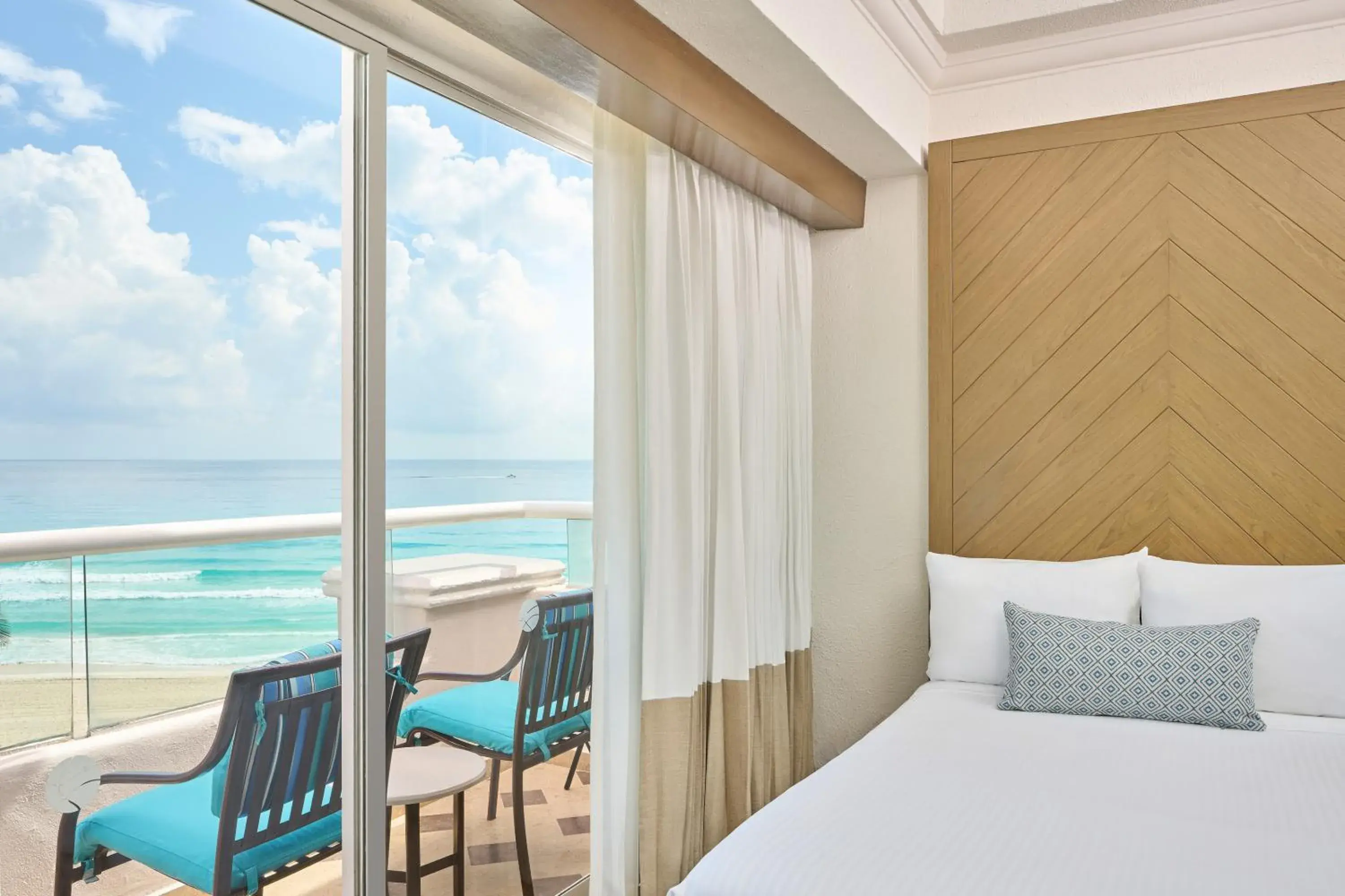 Junior Suite 2 Double Beds Ocean View - single occupancy in Sunscape Cancun All-Inclusive Resort & Spa by Hyatt Junior Suite 2 Double Beds Ocean View - single occupancy in Sunscape Cancun All-Inclusive Resort & Spa by Hyatt