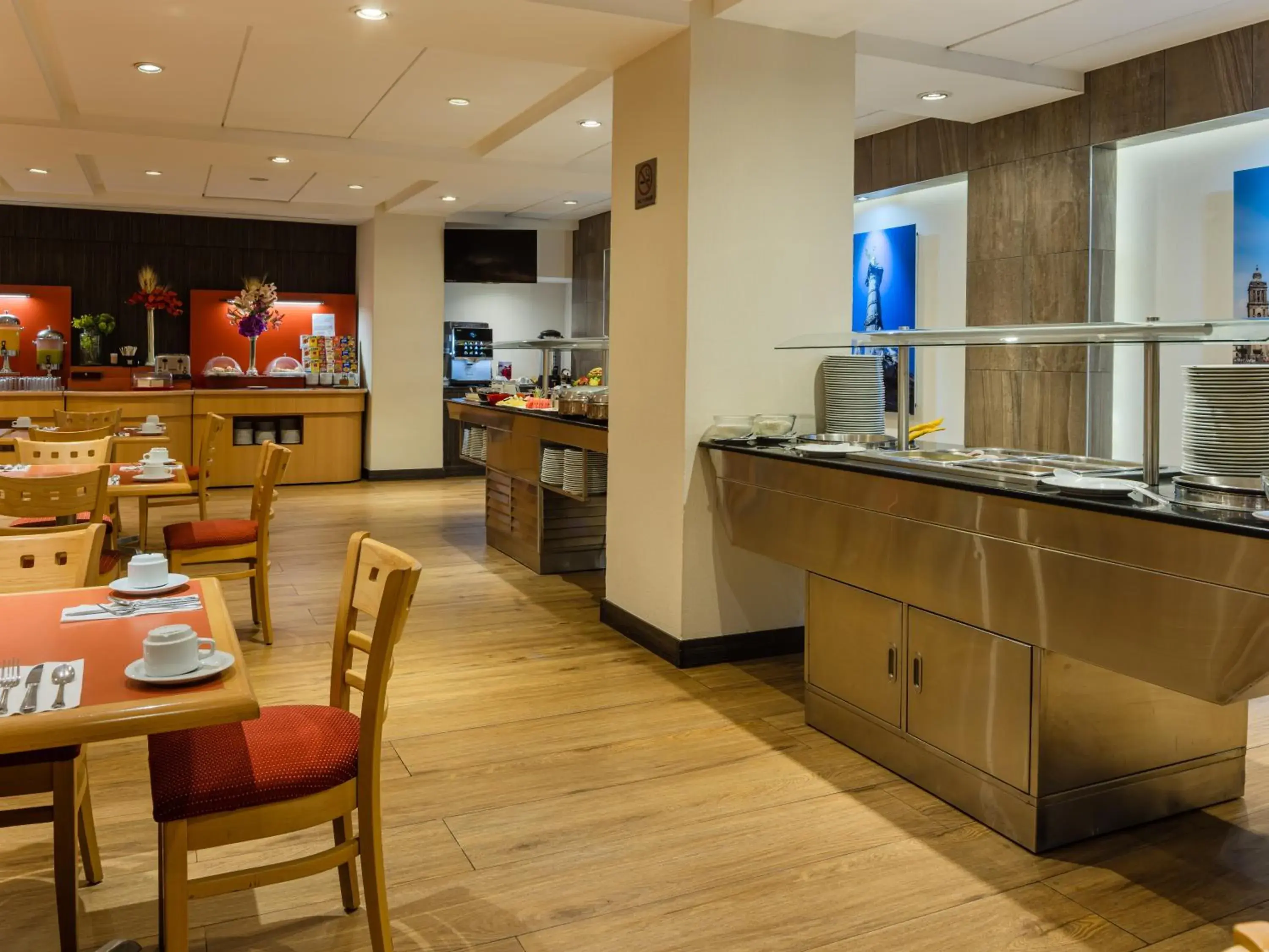 Breakfast in Exe Alameda Reforma Breakfast in Exe Alameda Reforma