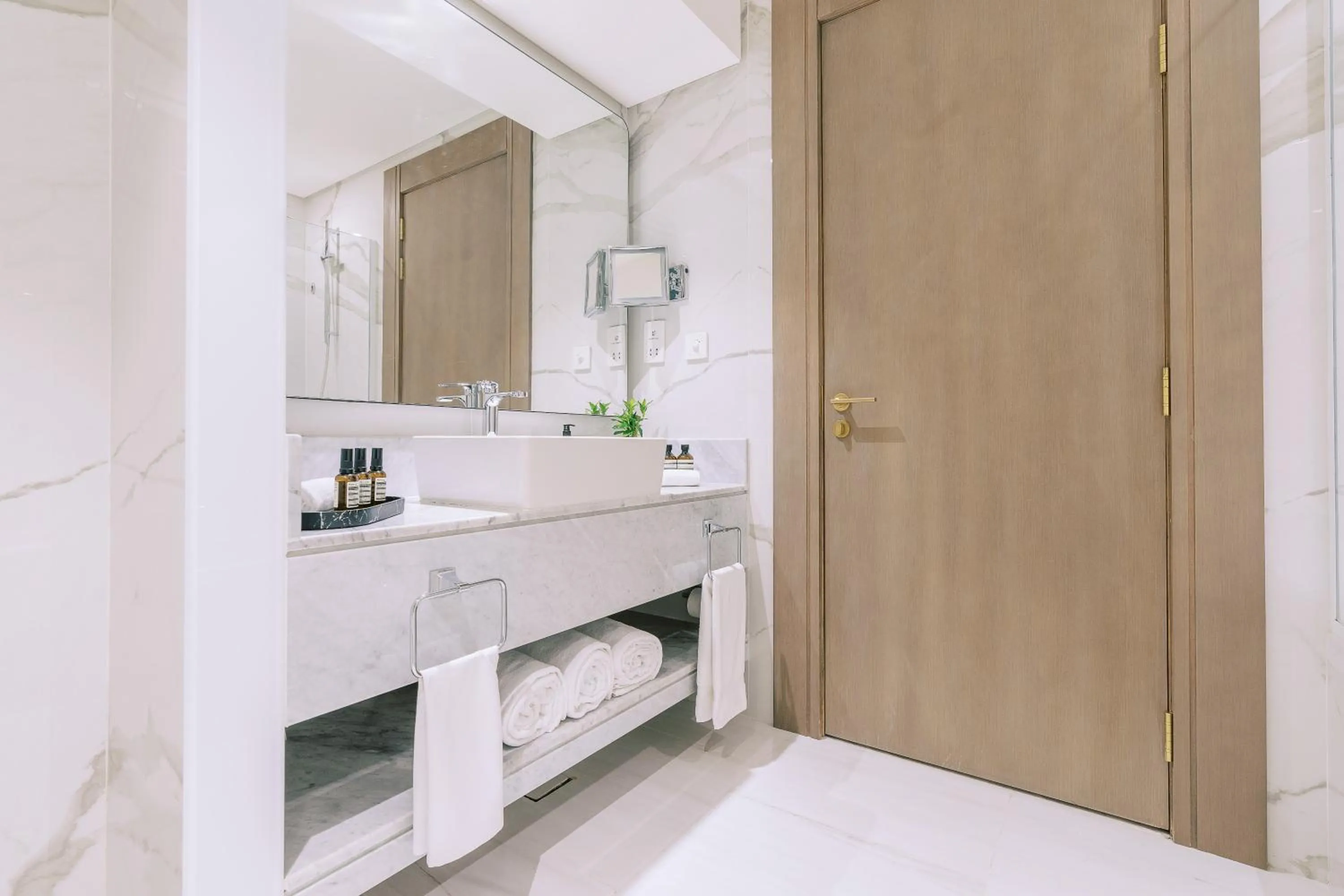 Bathroom in Khalidia Palace Hotel Dubai by Mourouj Gloria