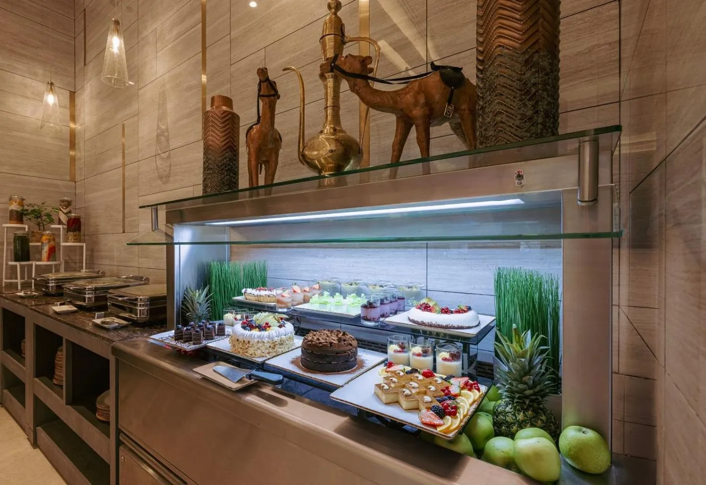 Restaurant/places to eat in Khalidia Palace Hotel Dubai by Mourouj Gloria