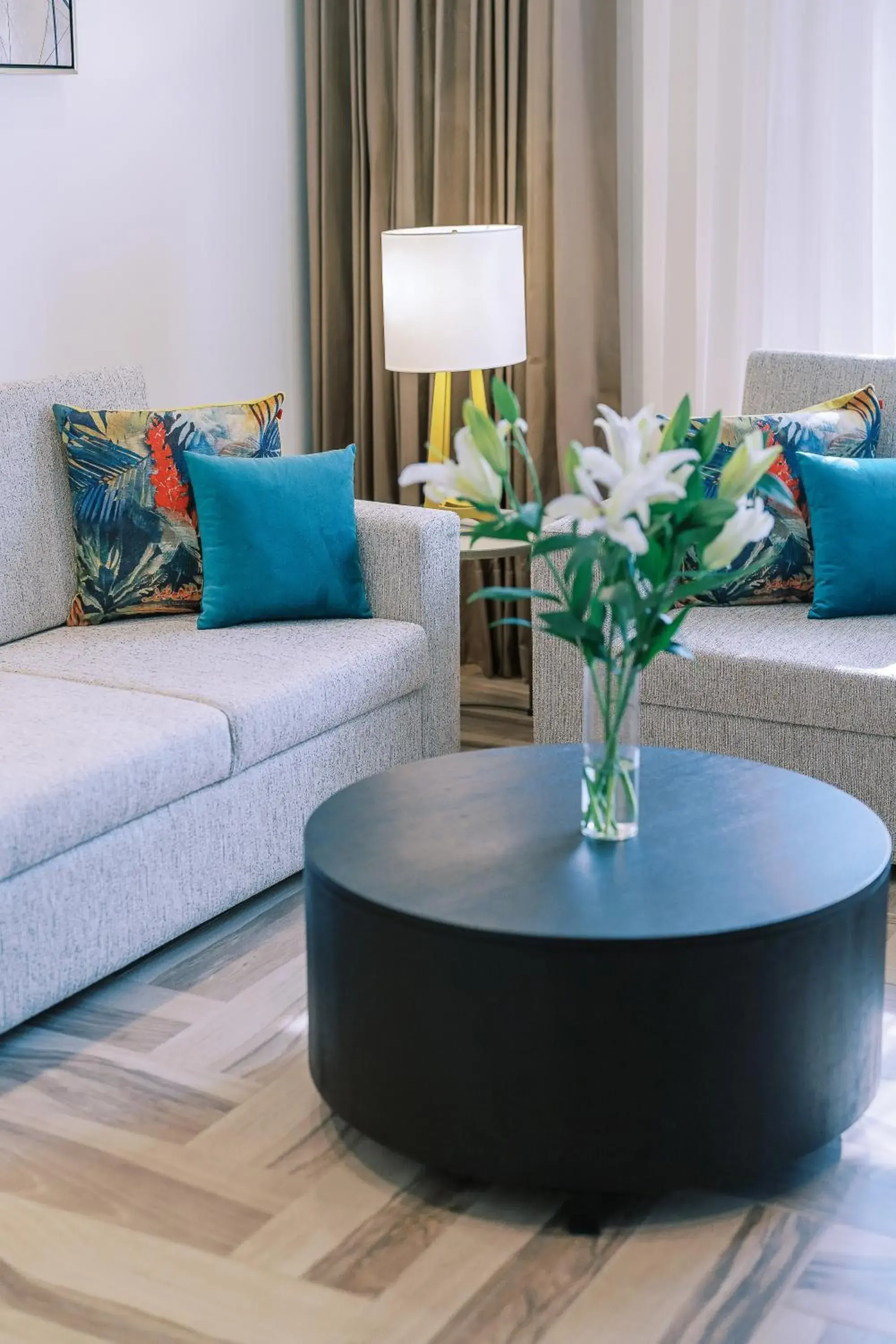 Living room in Khalidia Palace Hotel Dubai by Mourouj Gloria Living room in Khalidia Palace Hotel Dubai by Mourouj Gloria