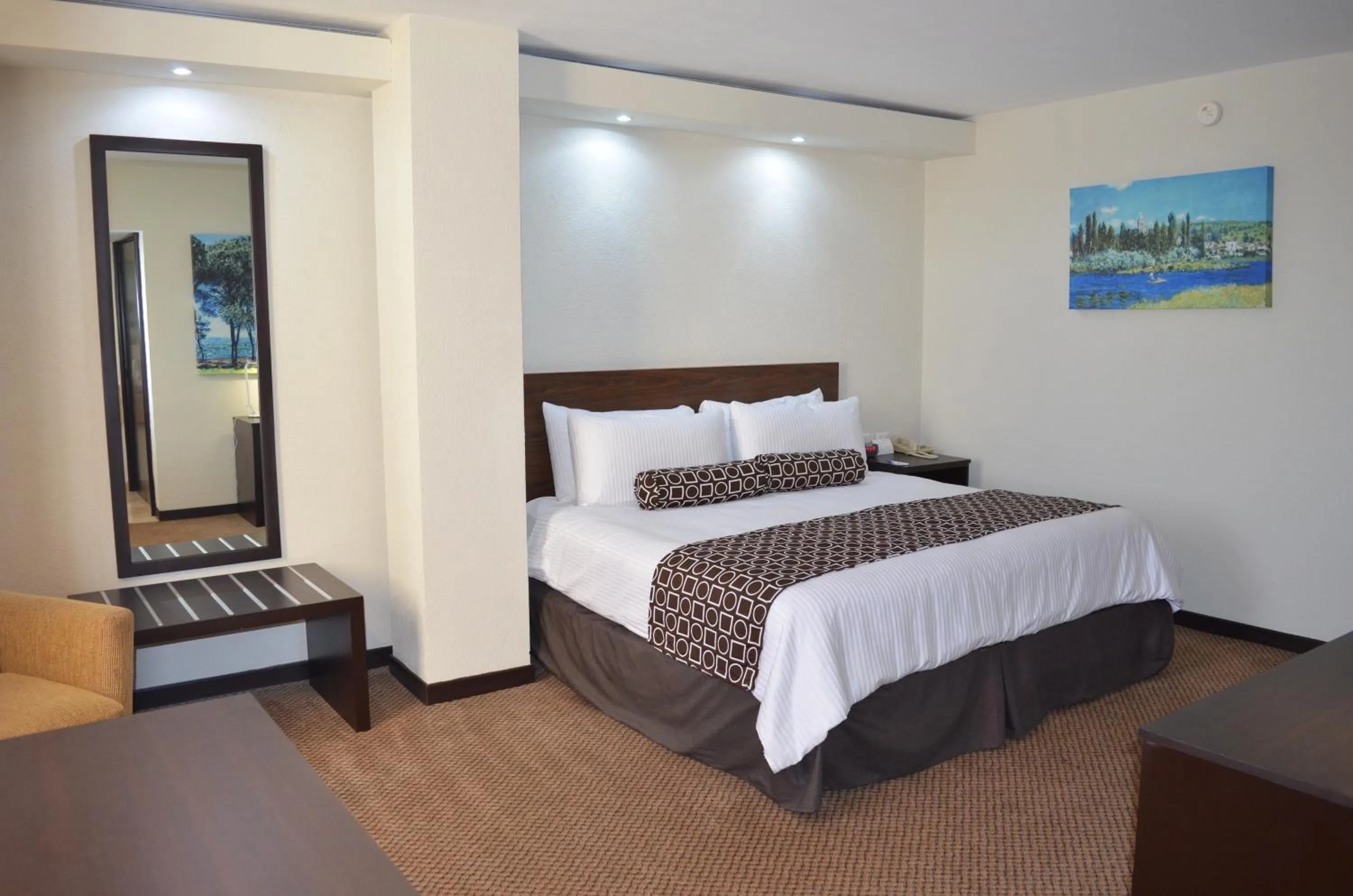 Bedroom, Bed in Wyndham Executivo Culiacan