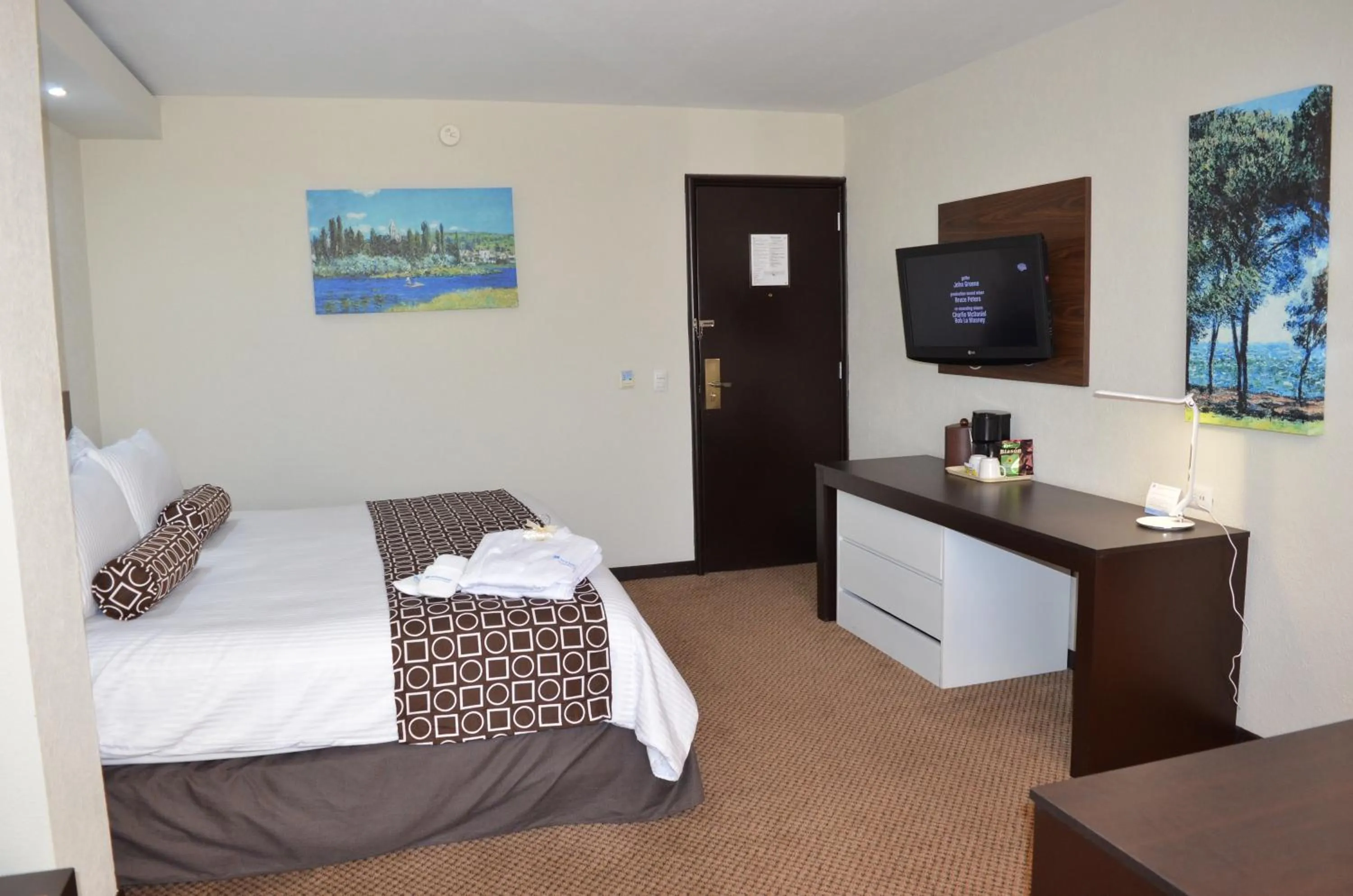 Bedroom, Bed in Wyndham Executivo Culiacan