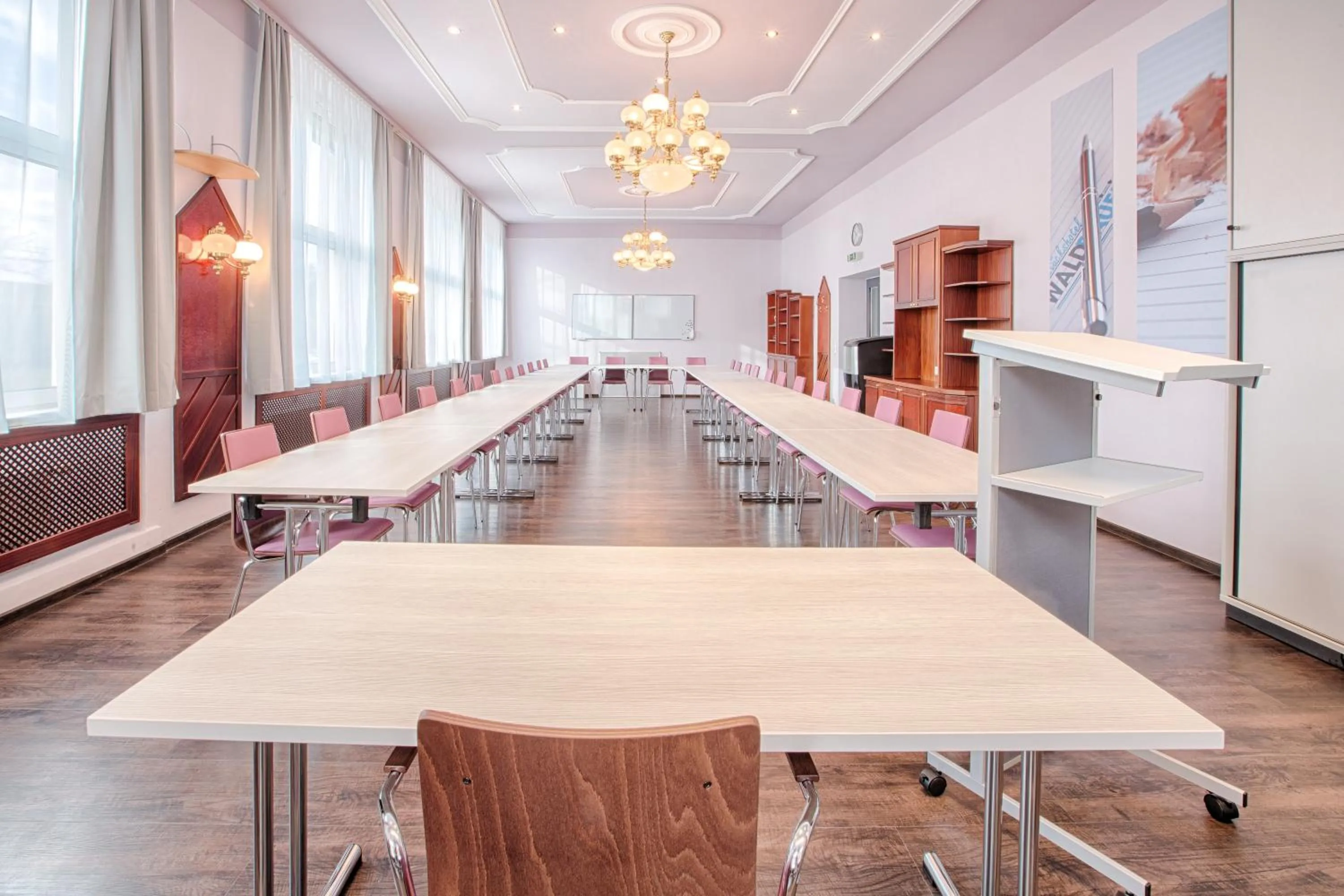 Business facilities in Frühstückshotel Waldbauer