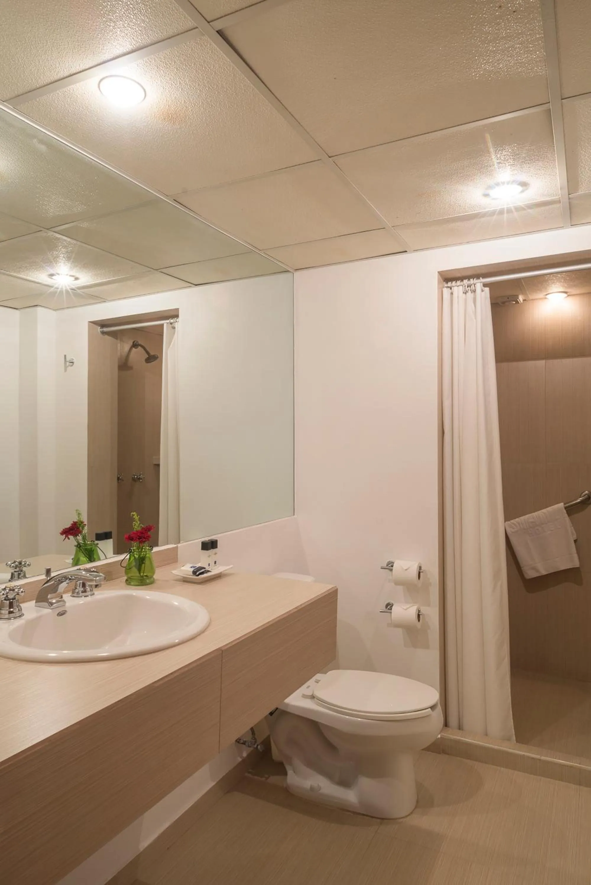 Bathroom in Stanza Hotel