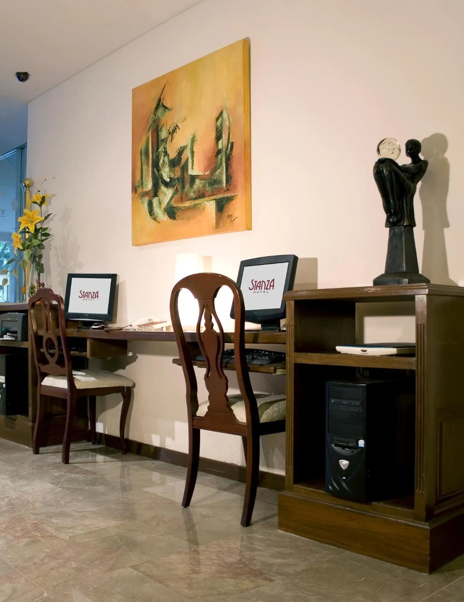 Business facilities in Stanza Hotel